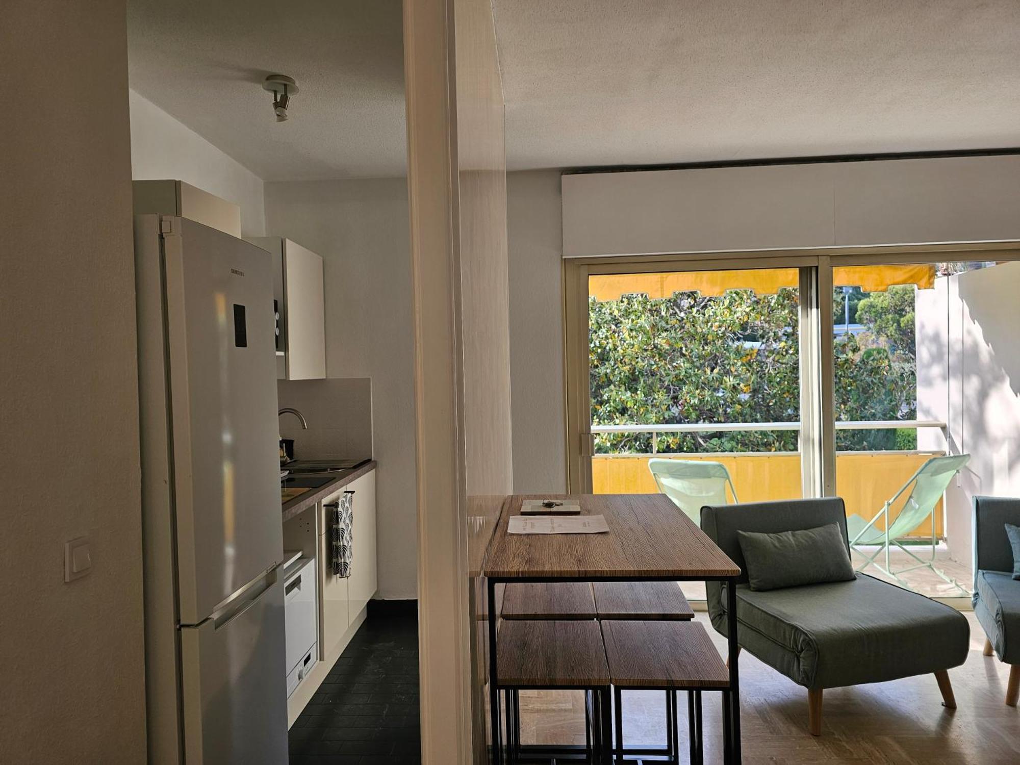 Calme A 200m Des Plages Appartement Cannes