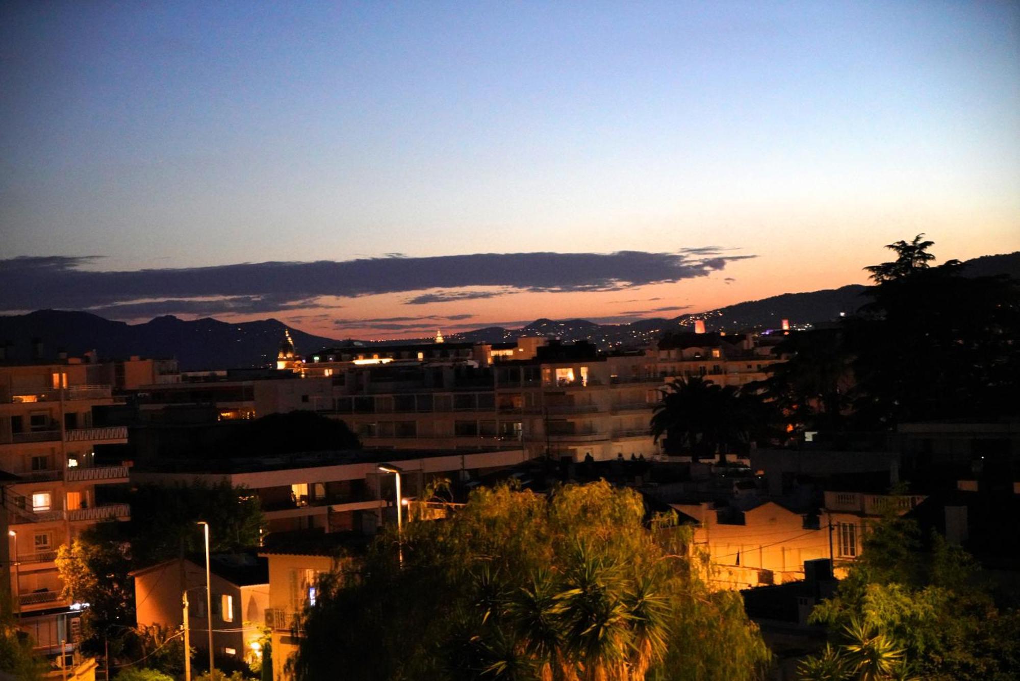 Near Croisette Apartment *