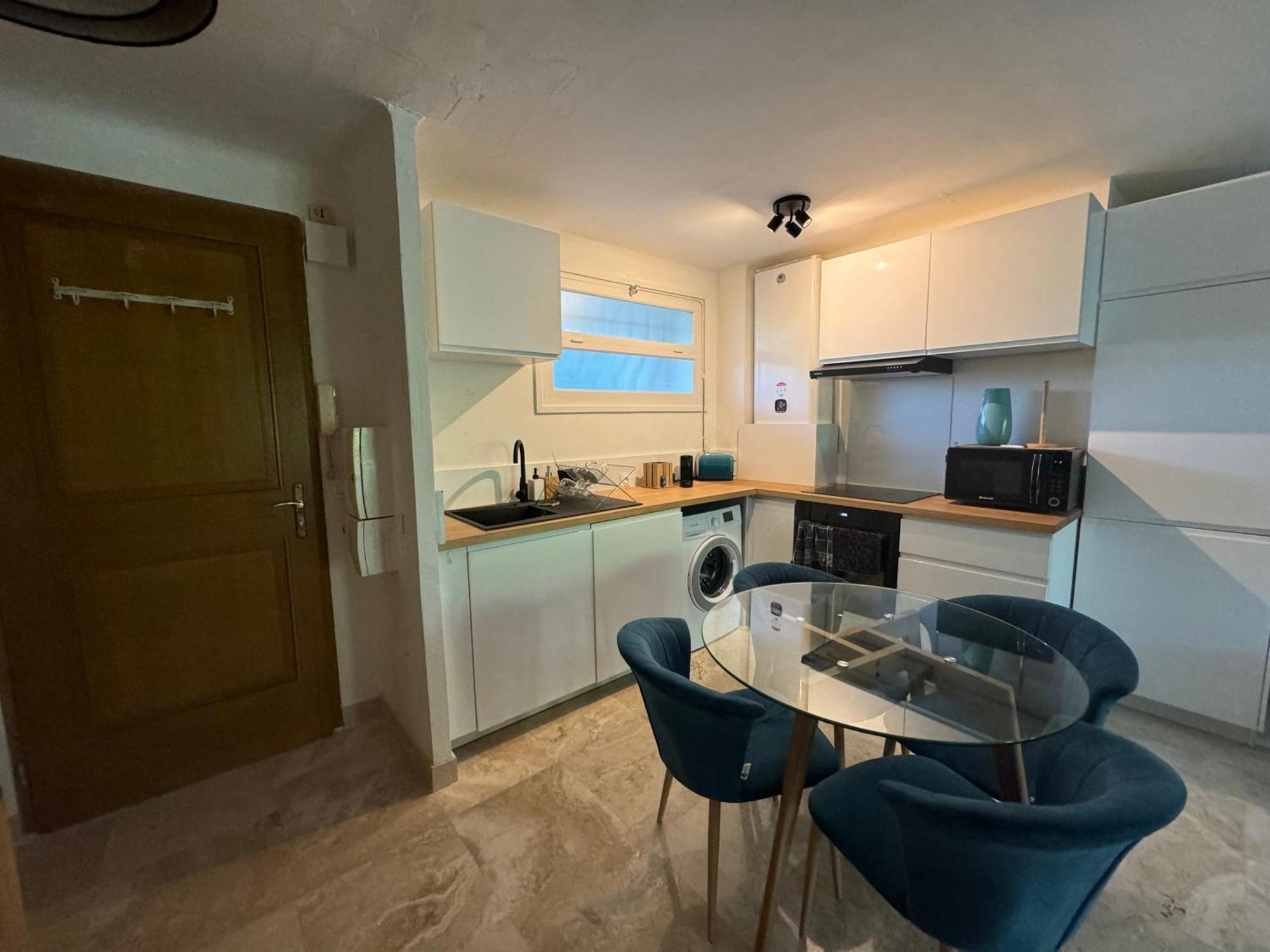 B023 Tres Bel Proche De La A Apartment Cannes