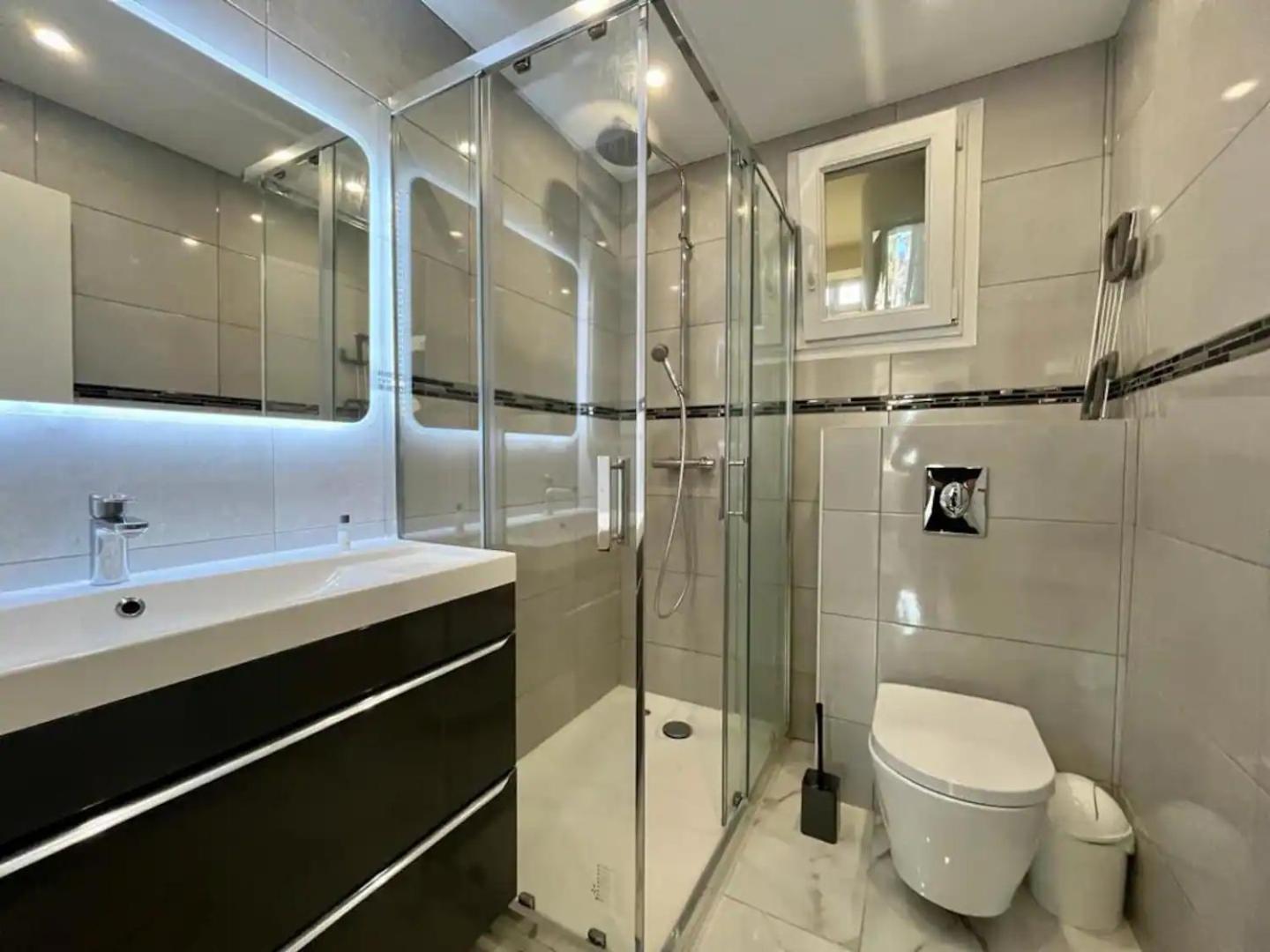 Appartement Superbe A / 3
