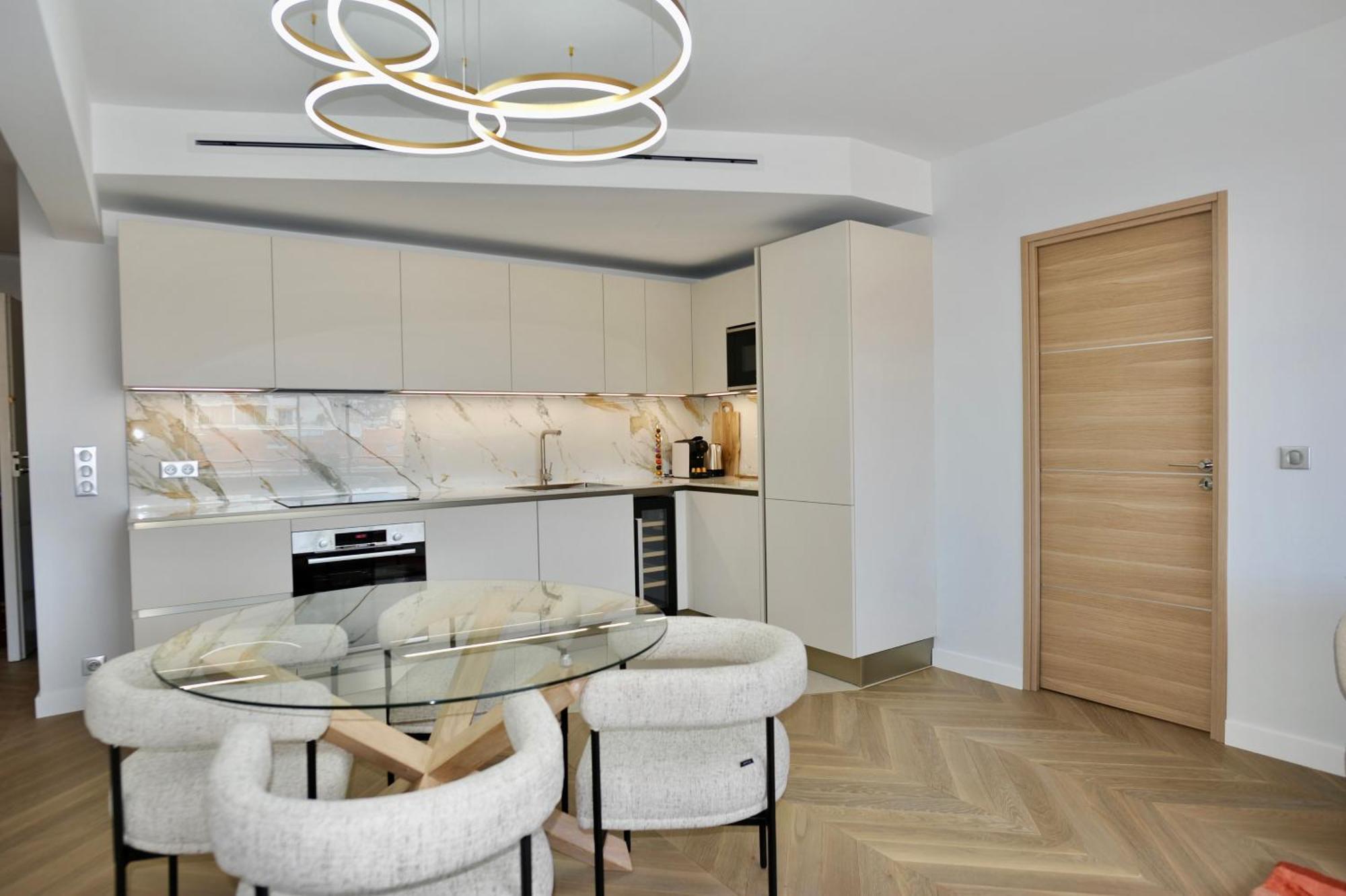 Luxury Romantic 45 Croisette Two Bedrooms