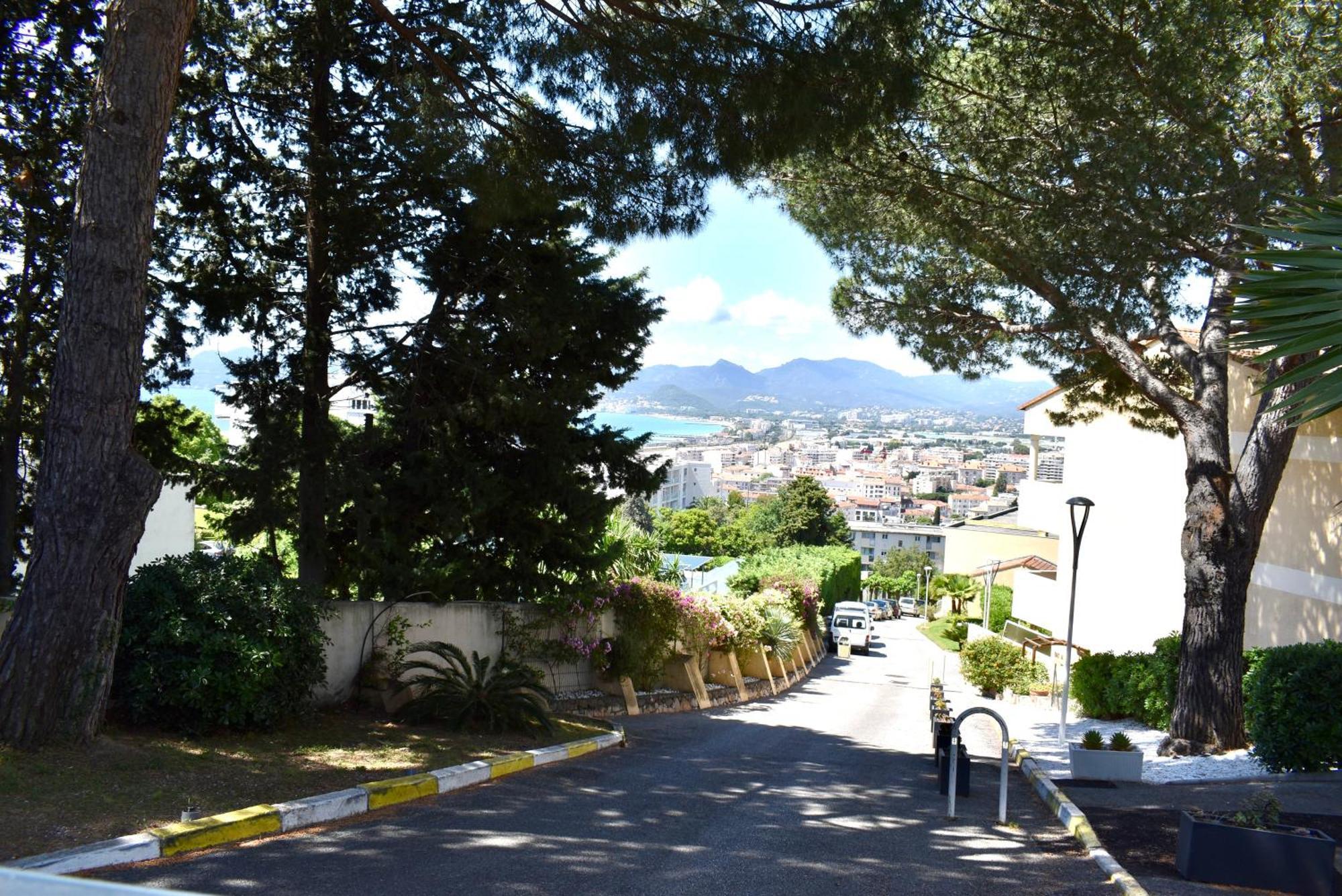 Magnifique 2 Pieces Au Calme Apartment *