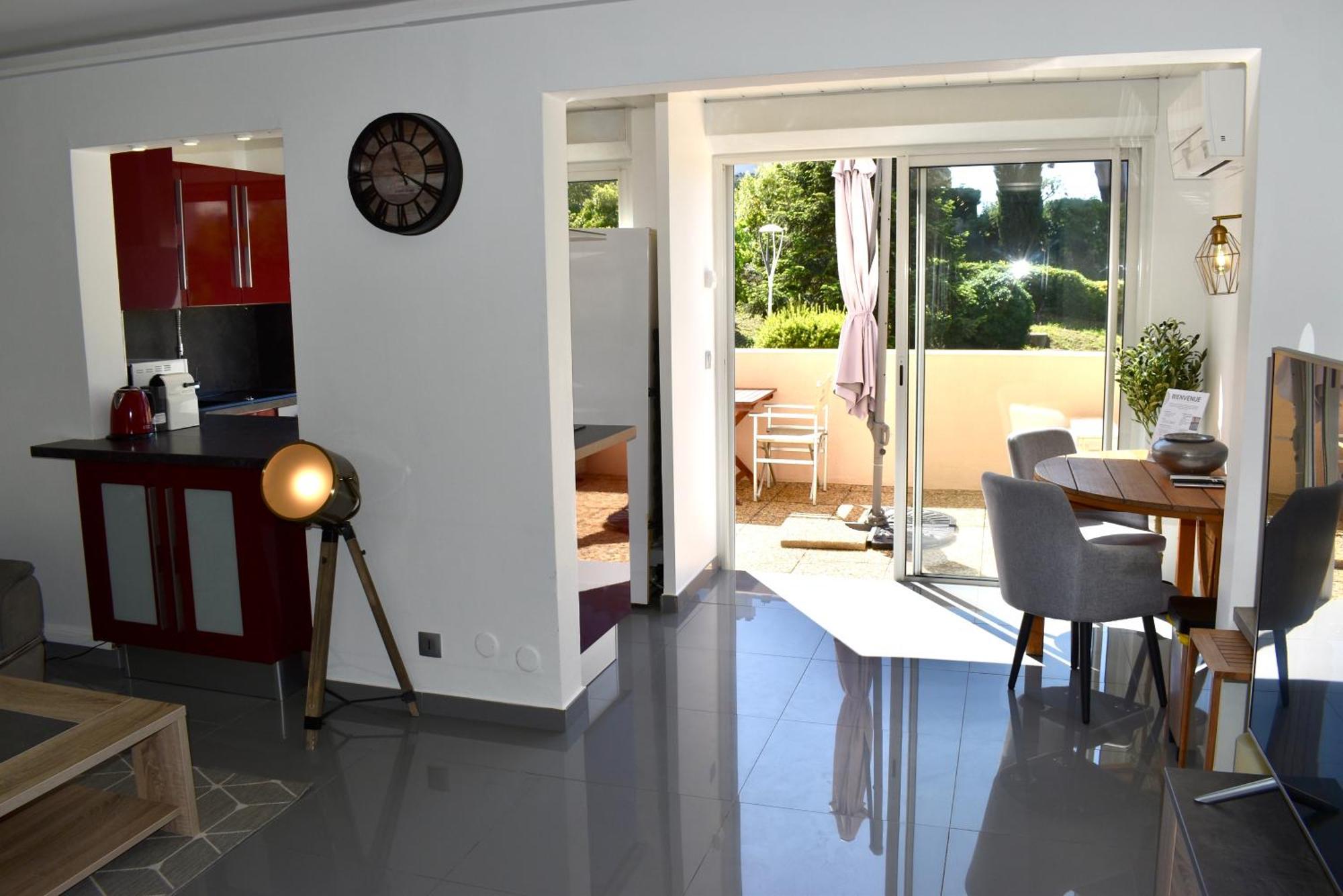 Magnifique 2 Pieces Au Calme * Cannes