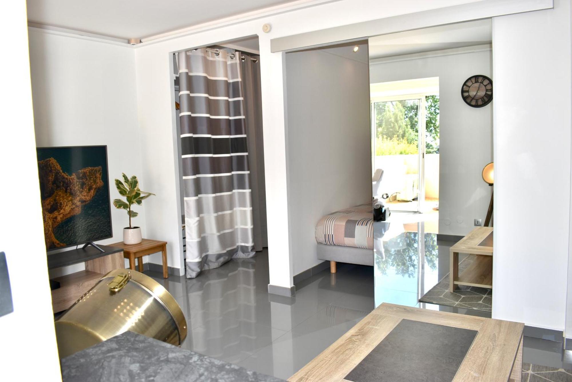 Magnifique 2 Pieces Au Calme Apartment Cannes