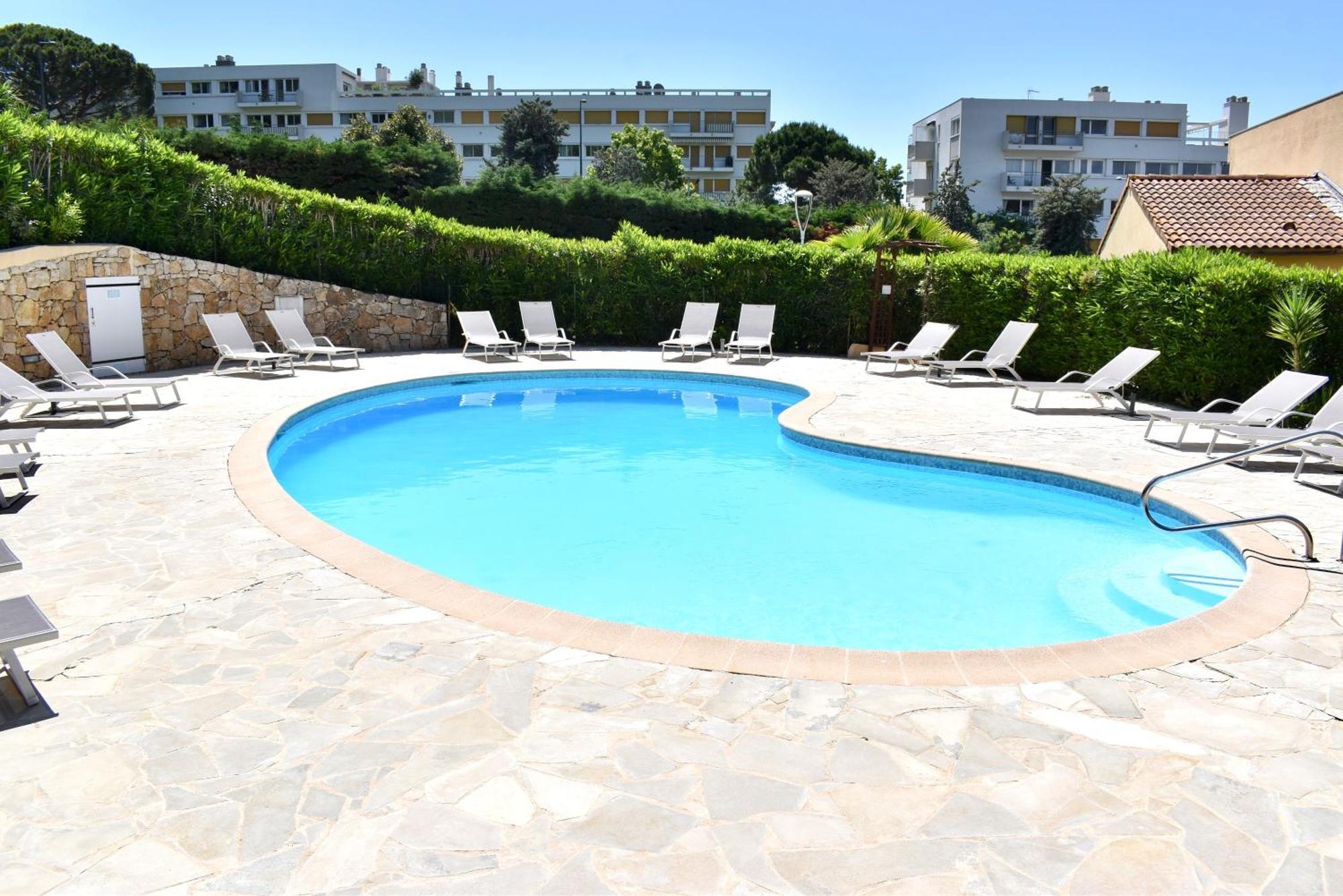 Magnifique 2 Pieces Au Calme Apartment