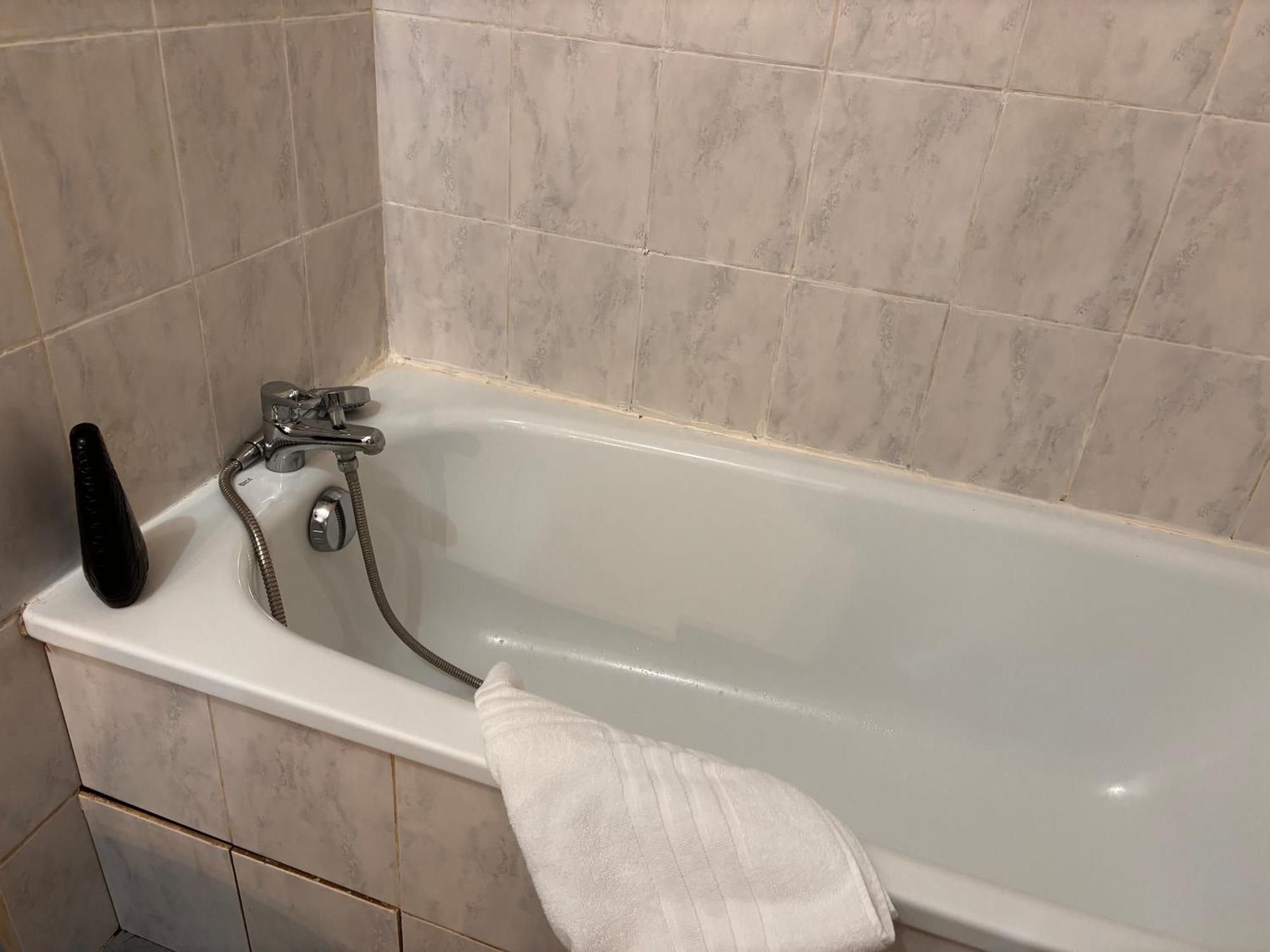 Appartement Mondello Hotellerie&consultant : De Standing 47m2 Avec Piscine Cannes