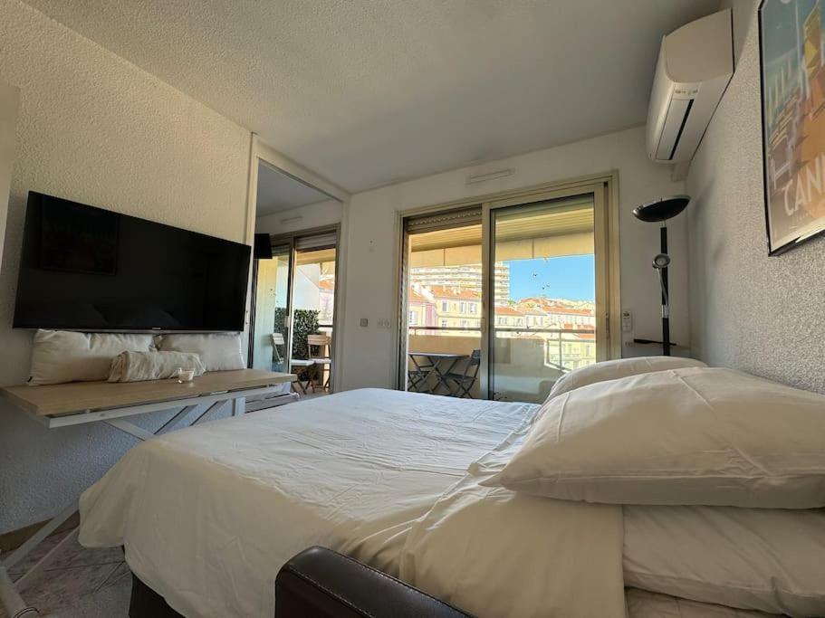 Superbe Avec Terrasse, 5 Minutes Croisette Apartment