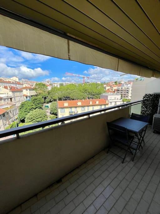 Superbe Avec Terrasse, 5 Minutes Croisette * Cannes