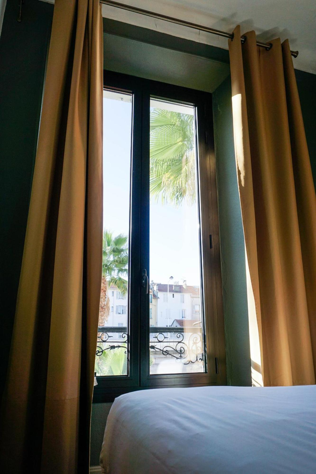 Hotel Pruly Centre