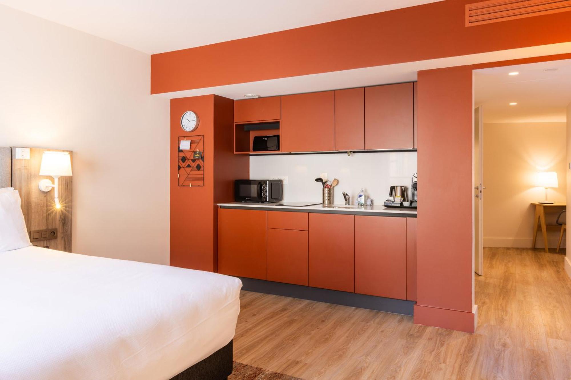 Staybridge - Centre By Ihg Hotel Cannes