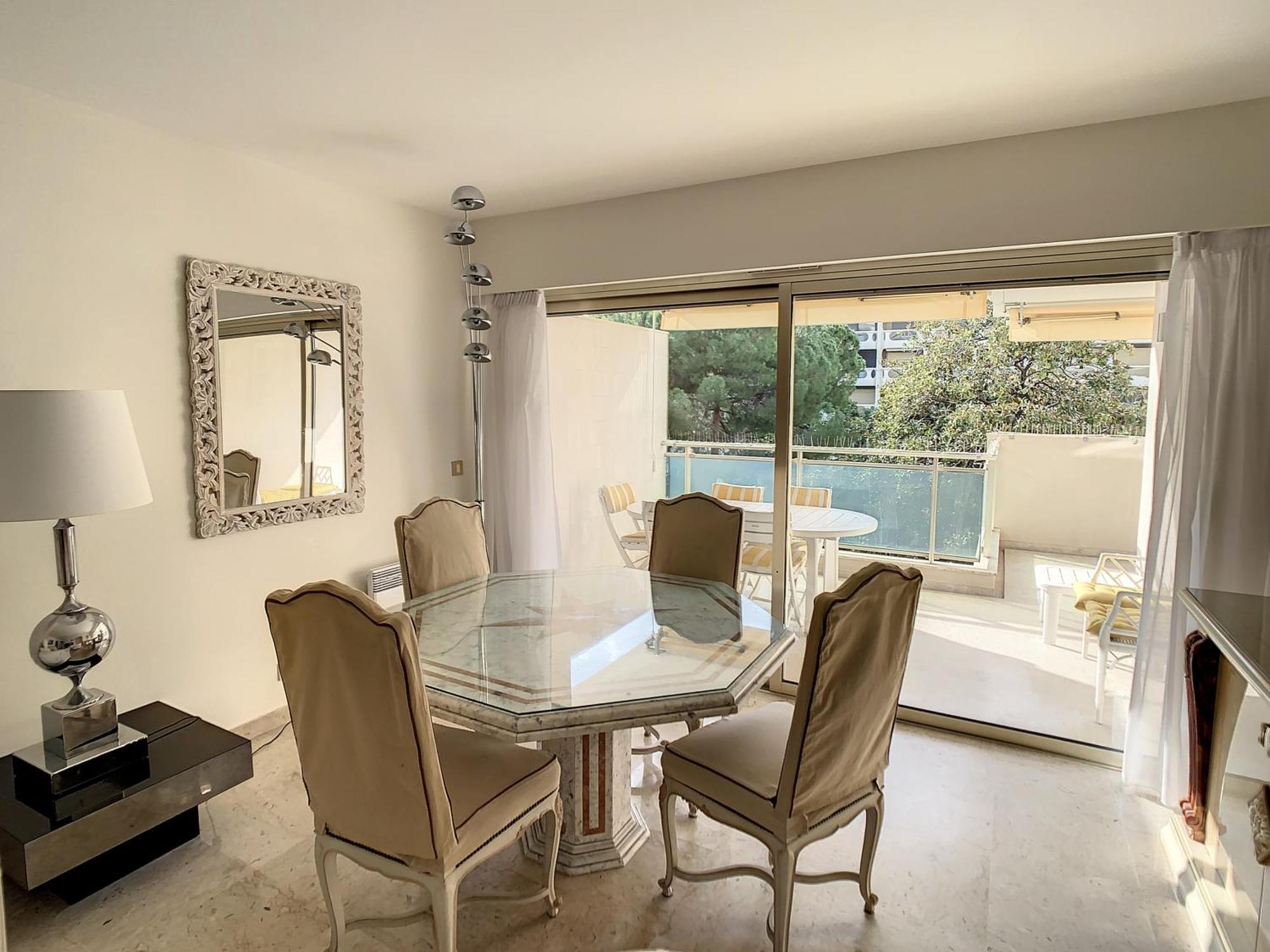 Appartement De Standing Centre Cannes
