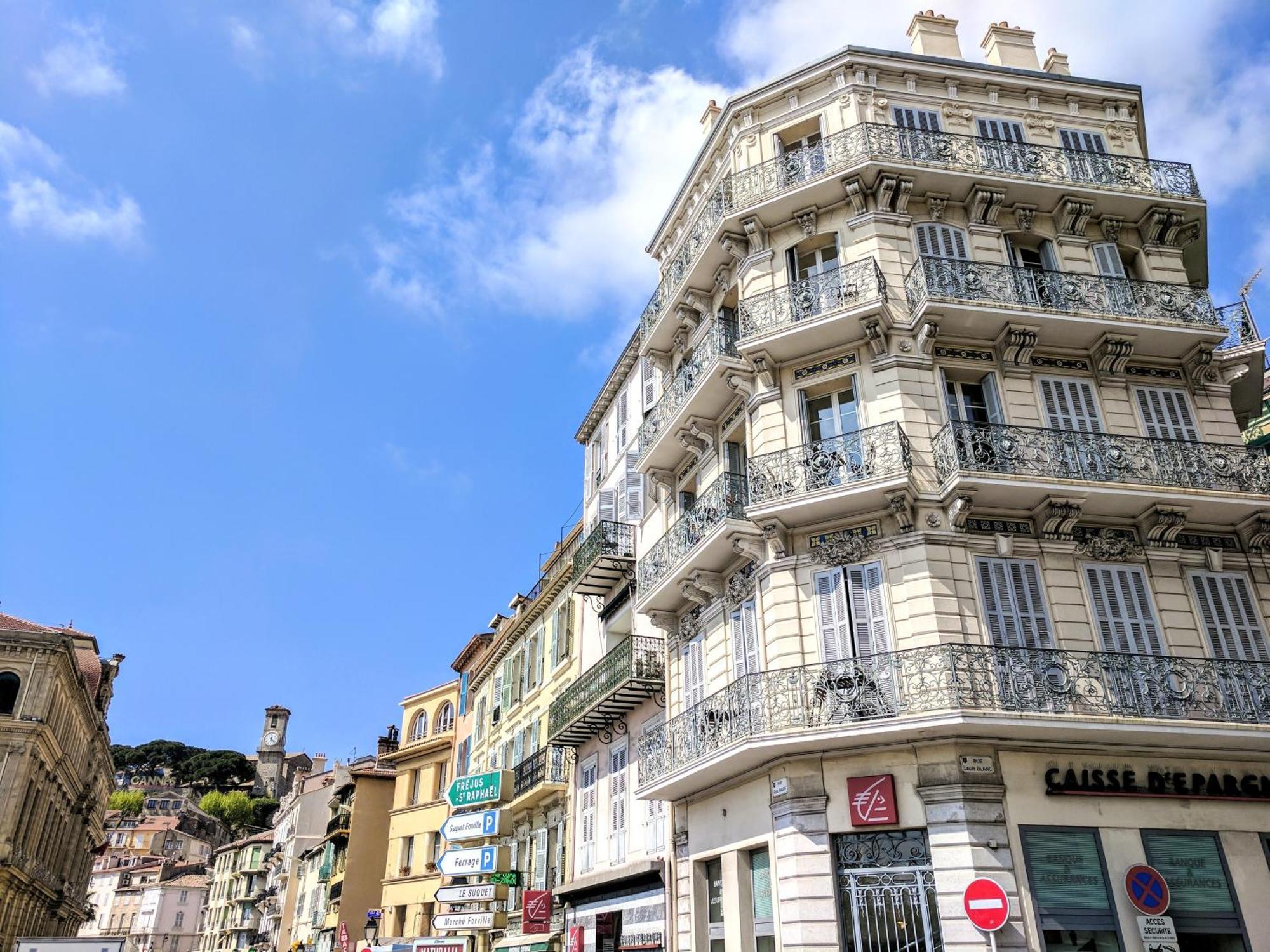 Citilet Louis Blanc 1,2,3 - Three Gorgeous, Open-plan Apartment Cannes
