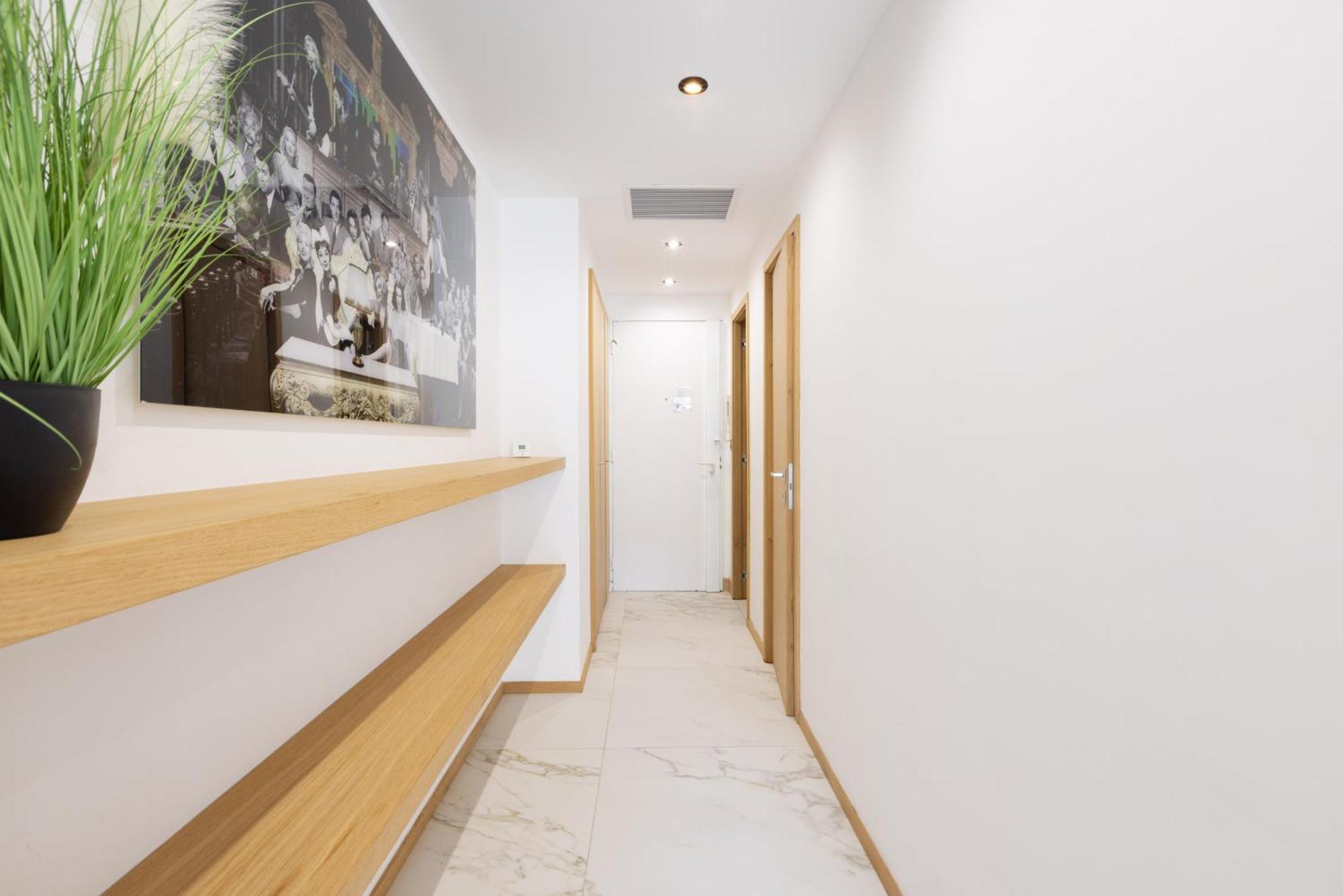 Agence Des Résidences - Privés Du Grand - Standard * Cannes