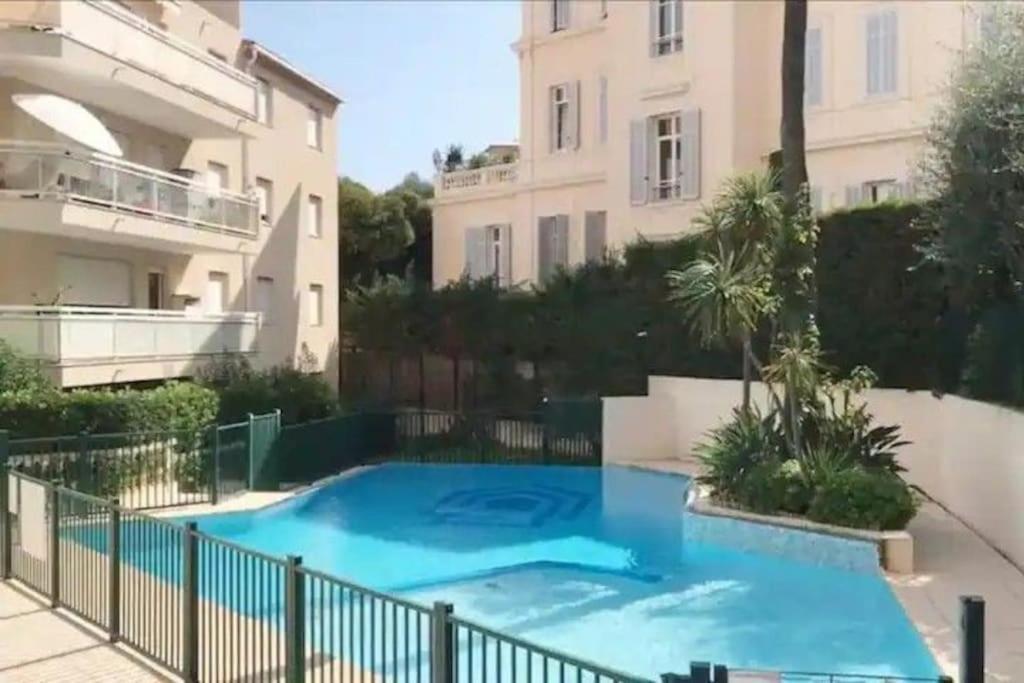 Passy Avec Piscine * Cannes