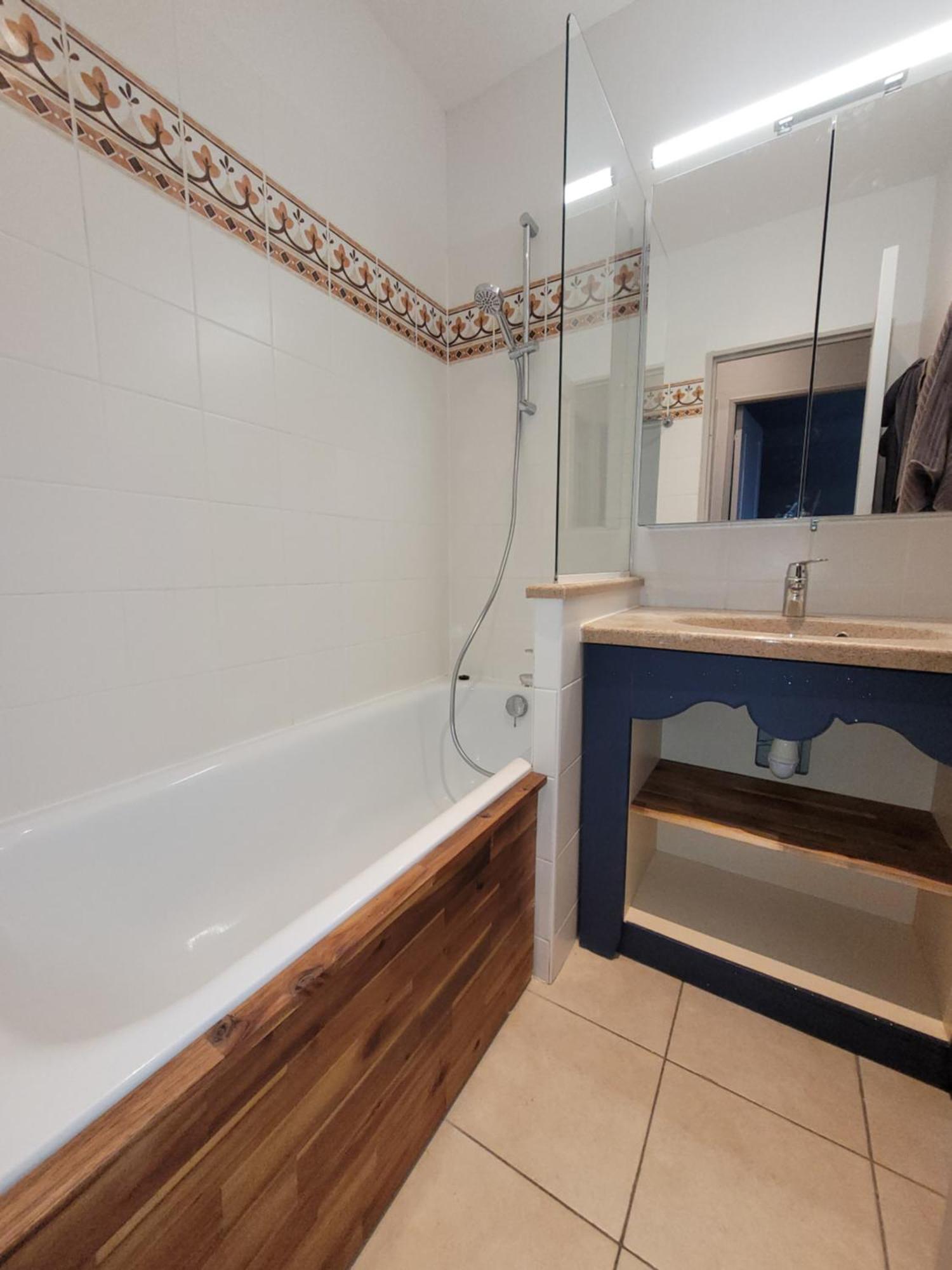 3p Dans Maison Bourgeoise - 6 Personnes - Vue - Parking Apartment *