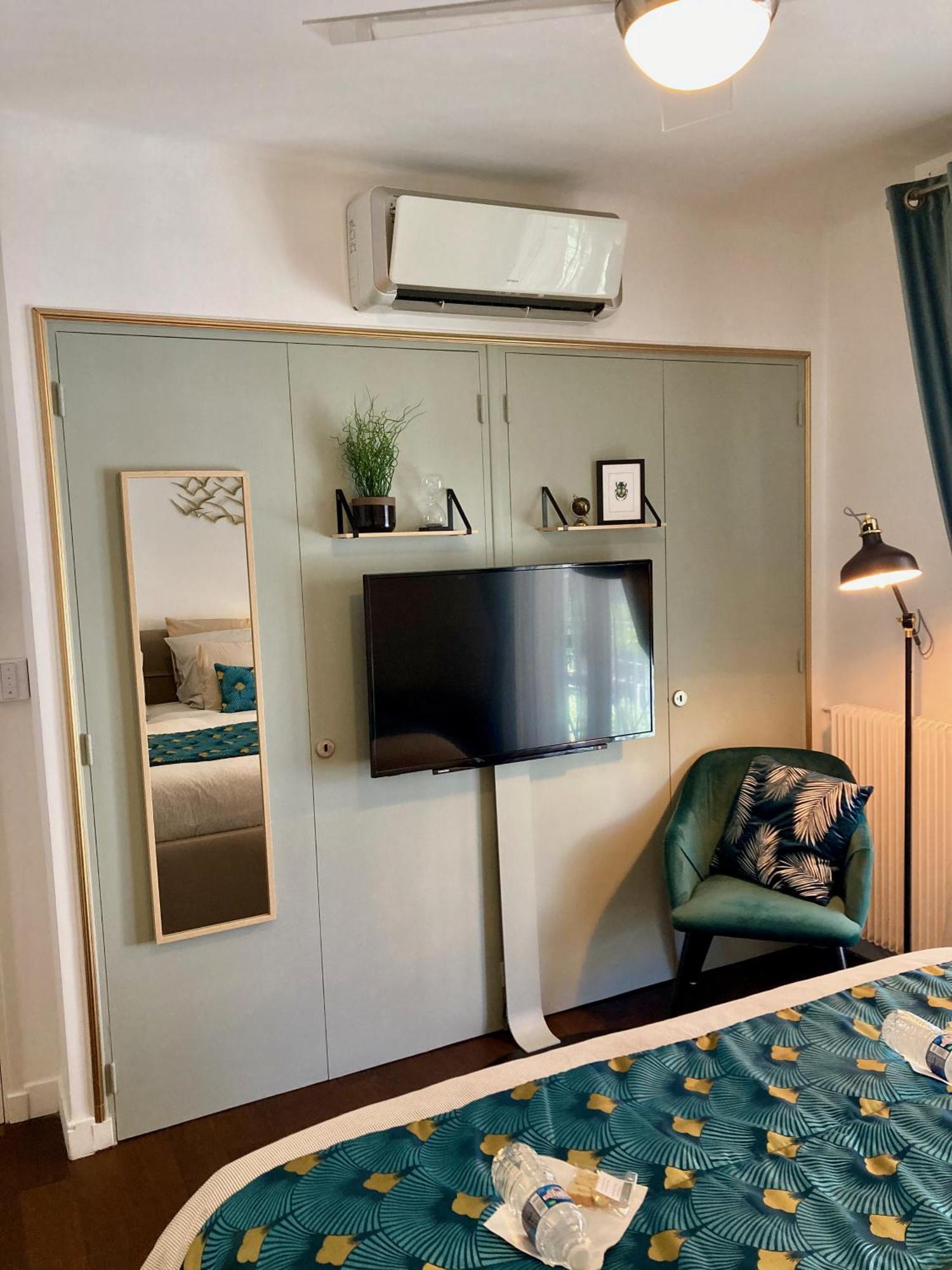 Couette-café Cannes City B&B 3*
