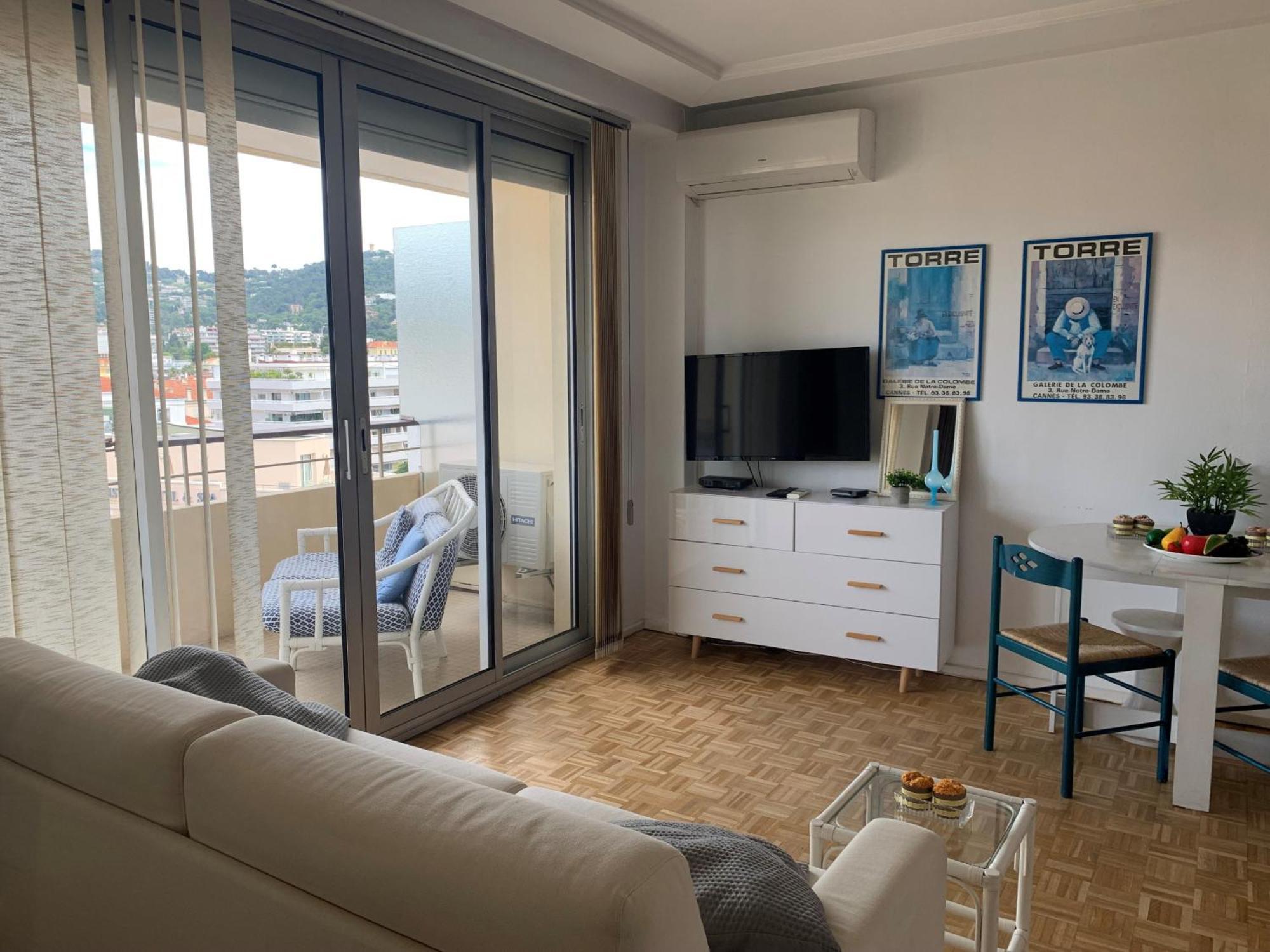 Ibis 5380 * Cannes