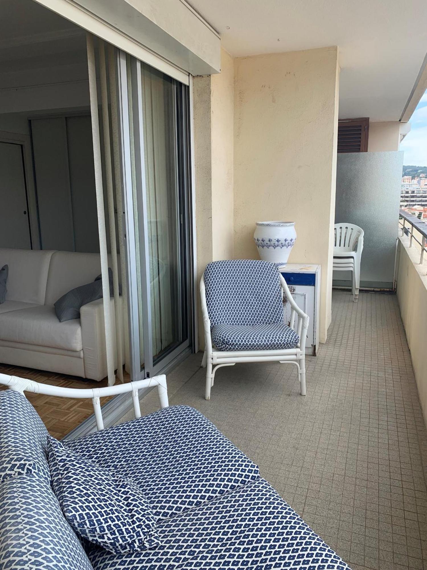 Ibis 5380 * Cannes