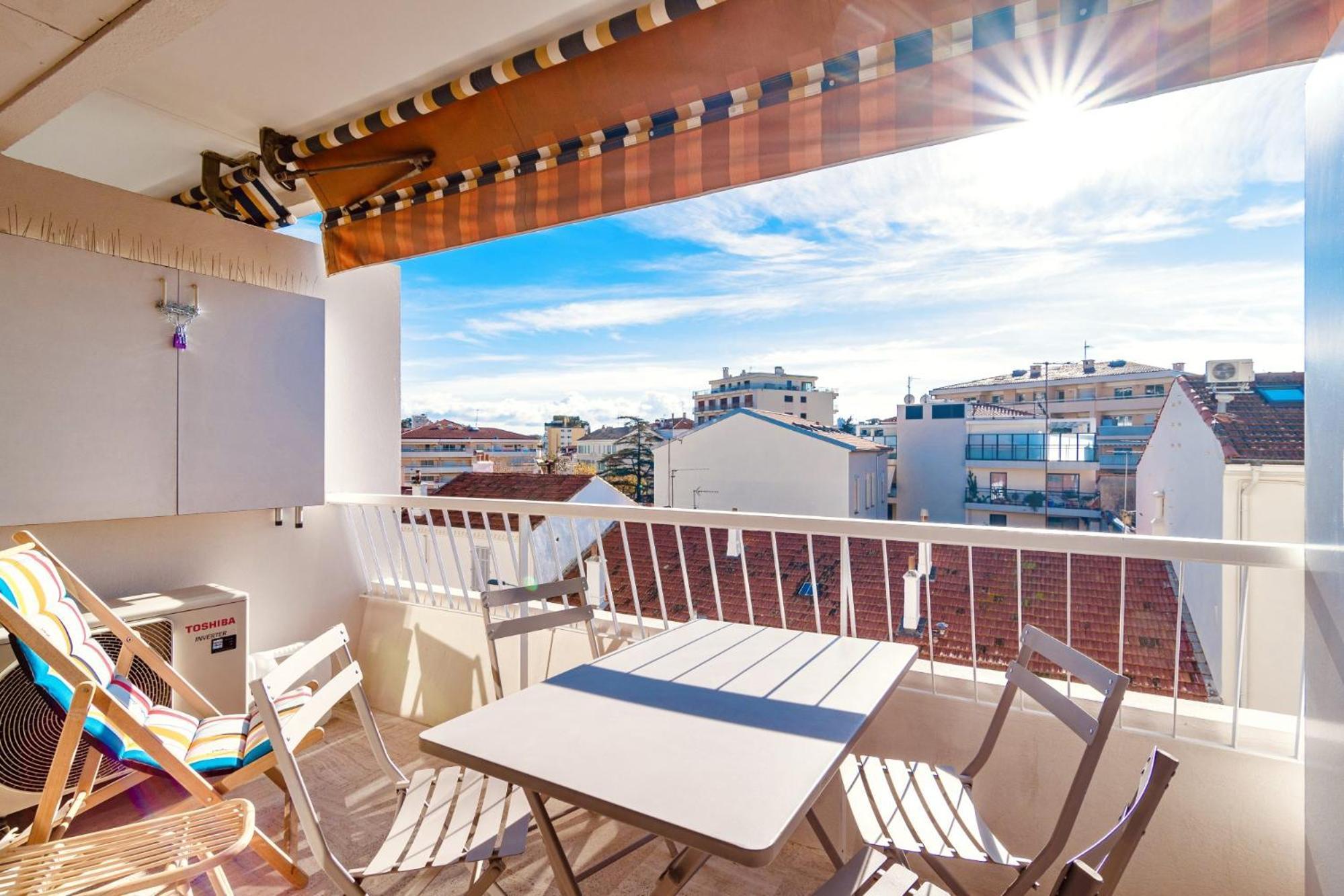 L'etrier-cannes Centre Terrasse Cannes