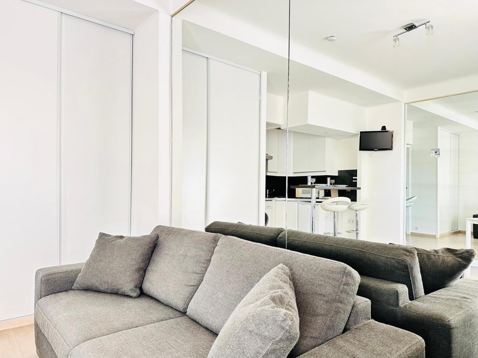 Palm Croisette - Vue & Martinez Appartement
