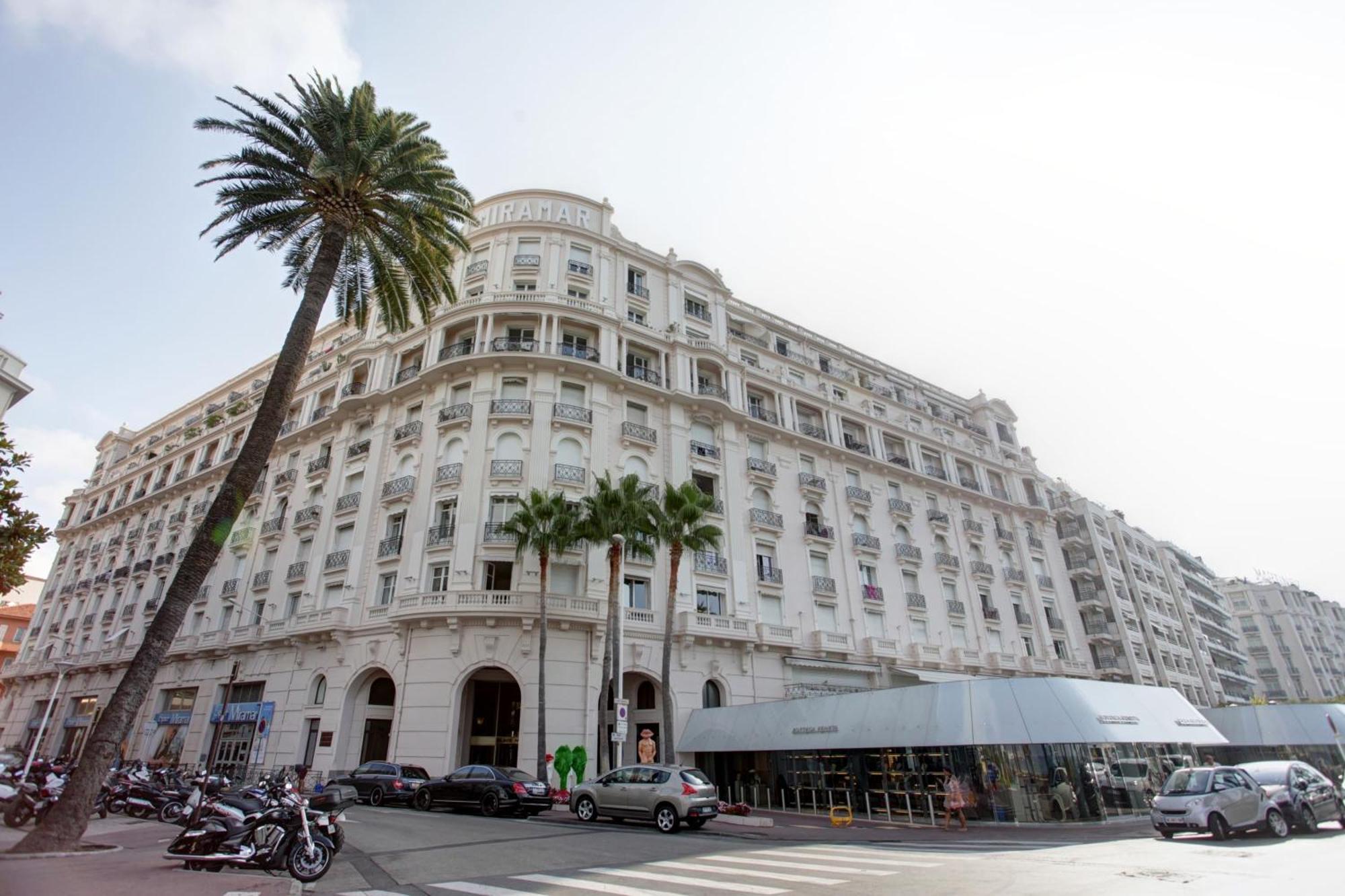 La Croisette Elegant Avec Balcon Et Vue Apercu Apartment Cannes