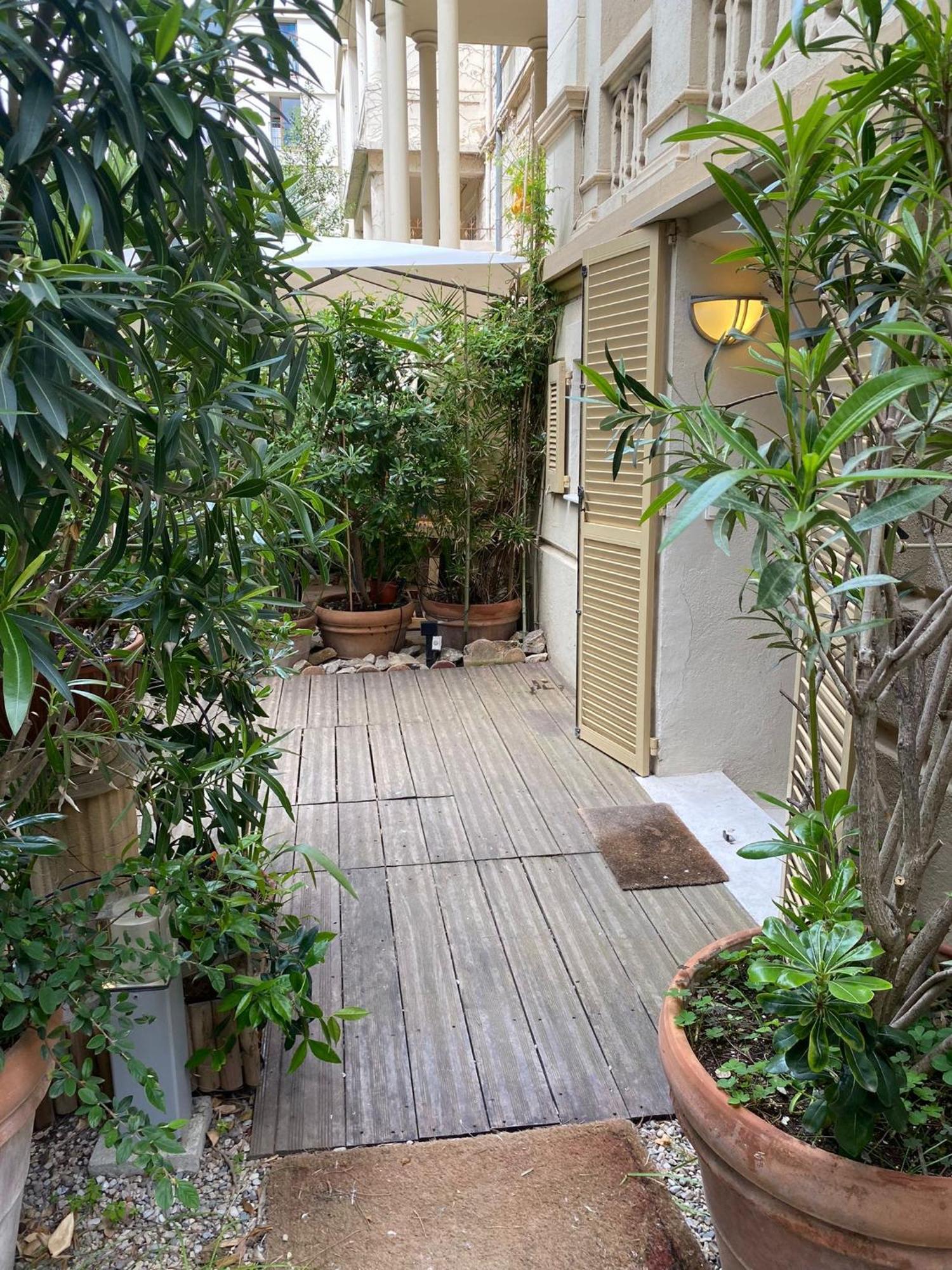 Les Fleurs Apartment Cannes