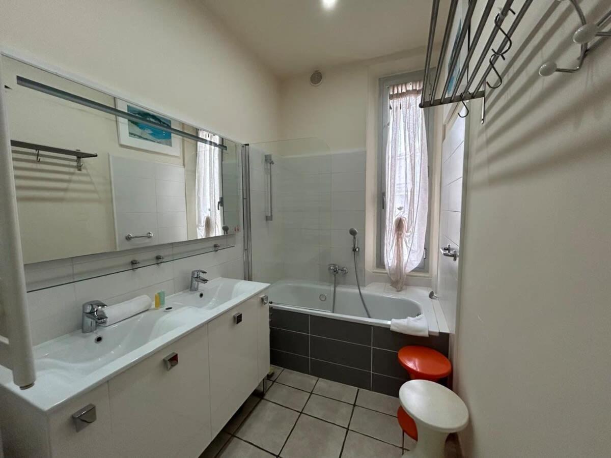 Apartment A015 - Beautiful With Sea View In