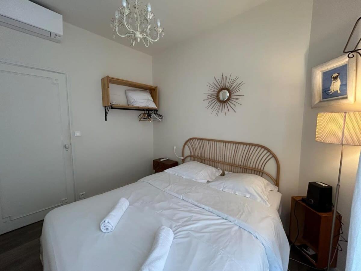 A015 - Beautiful With Sea View In * Cannes