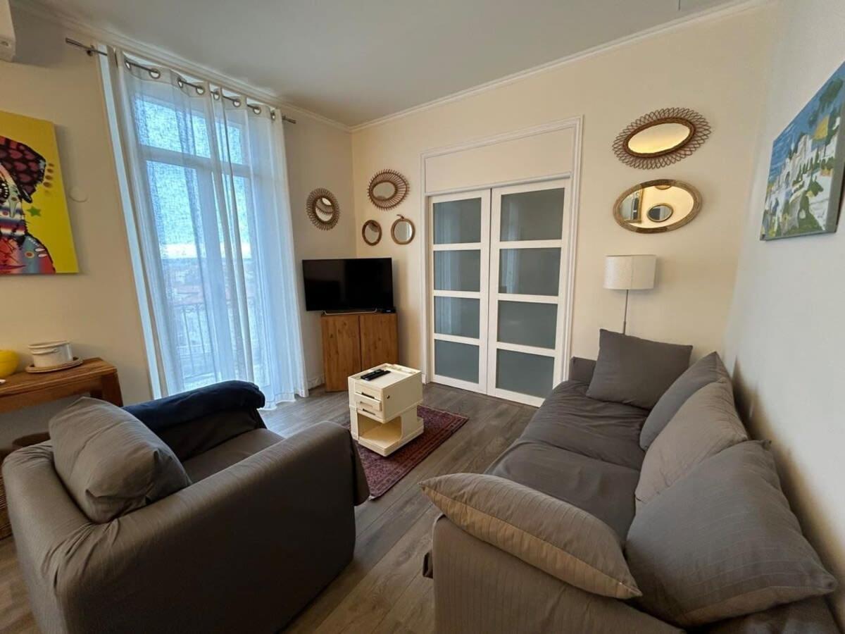Apartment A015 - Beautiful With Sea View In *