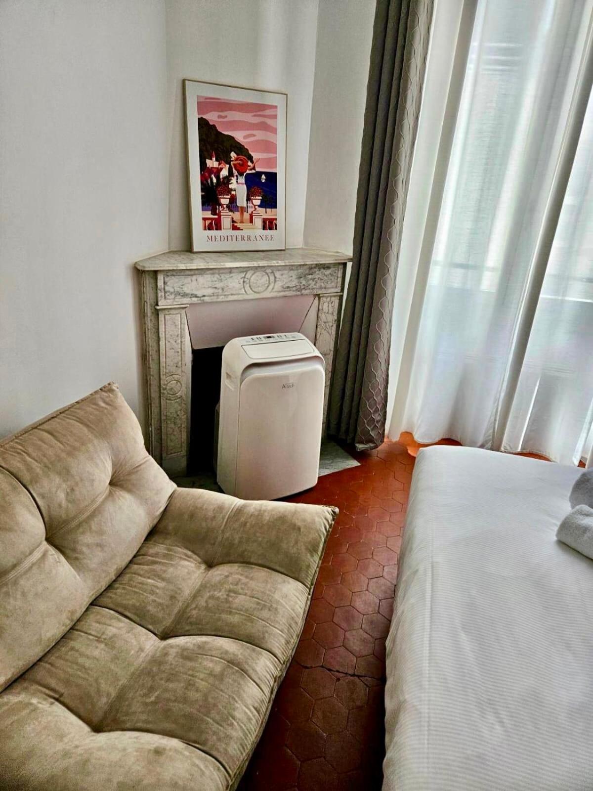 Apartment Quality Price ! - - 350m Palais And Croisette Cannes