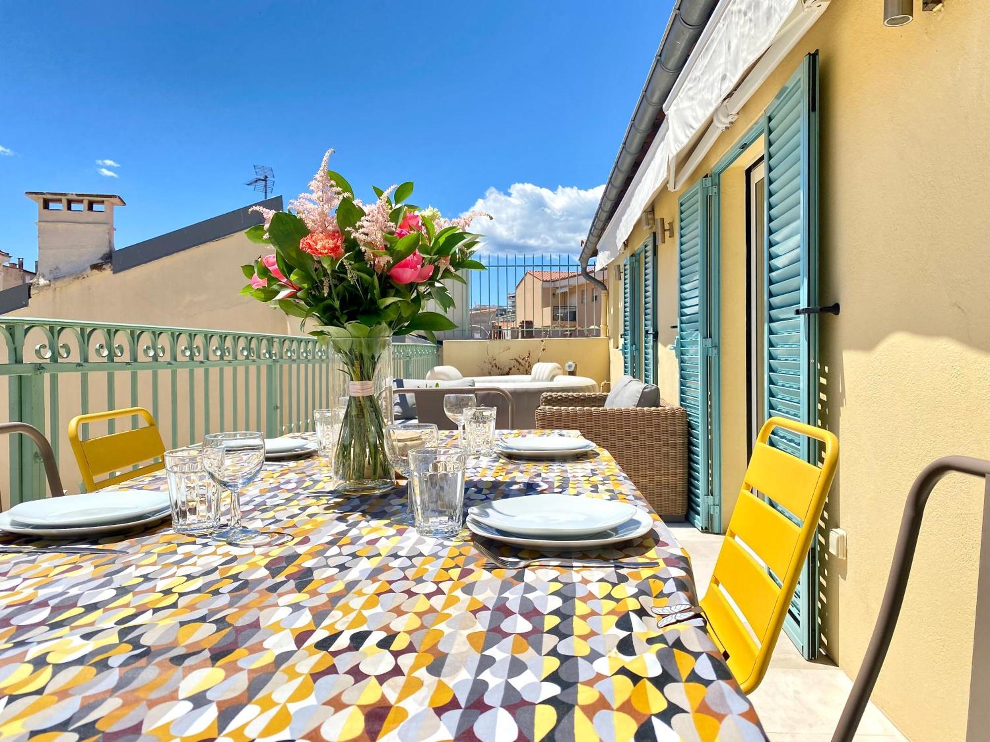 Les Toits Du Soleil: Luxury With Terraces And Jacuzzi In * Cannes