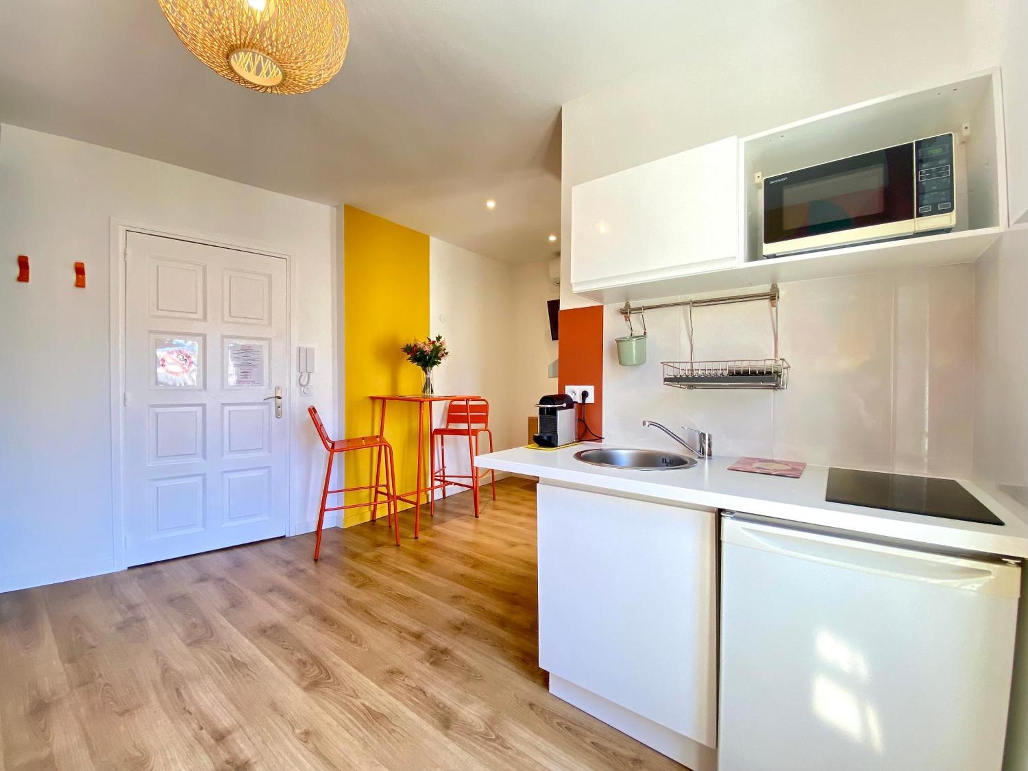 Luxury Toits Du Soleil By Scls Locations