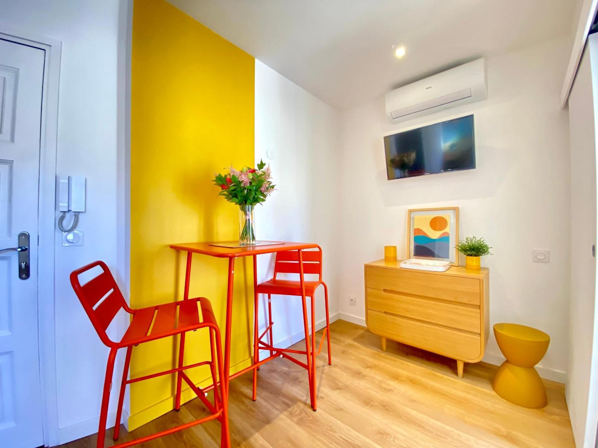Apartment Luxury Toits Du Soleil By Scls Locations *