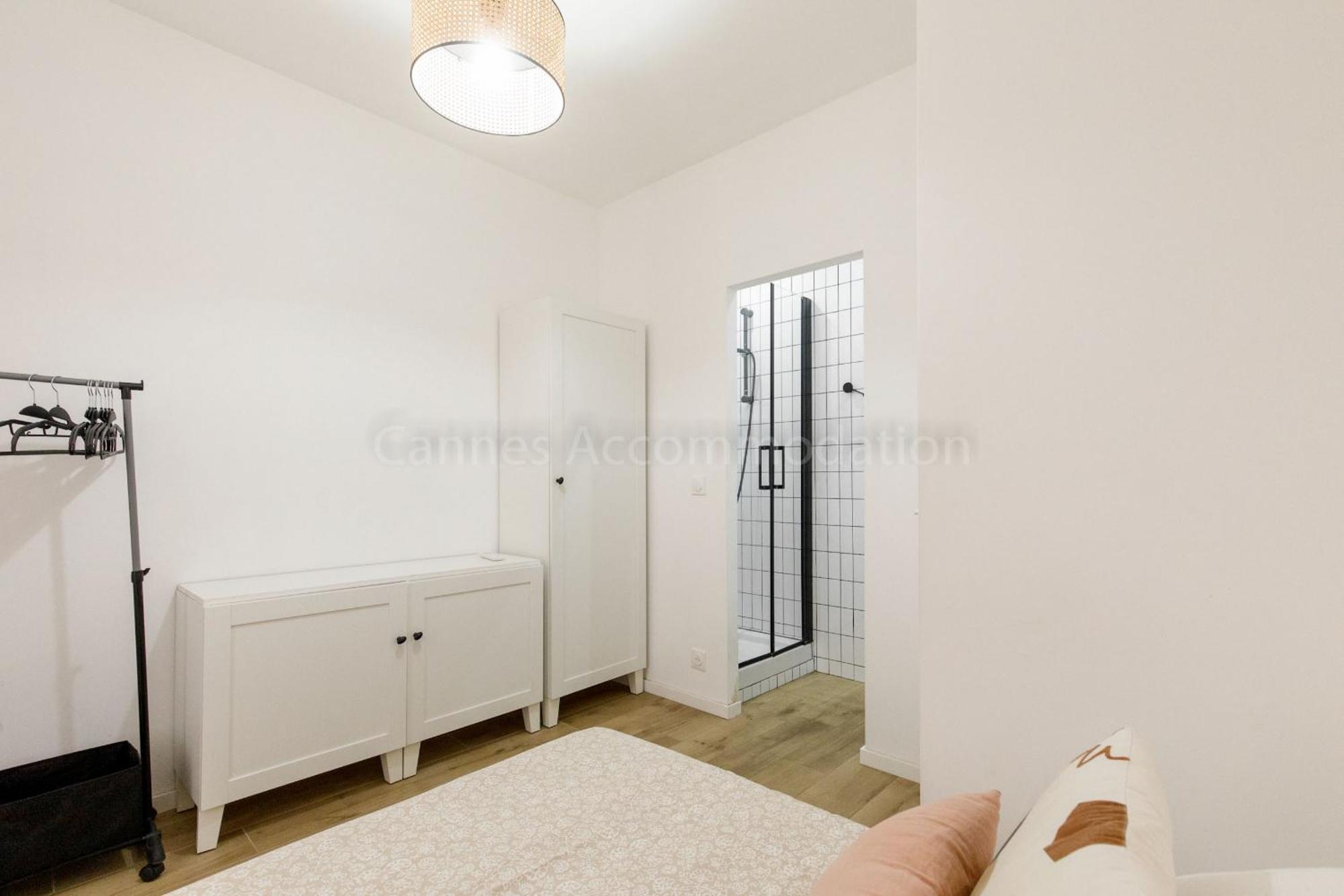 Apartment August *