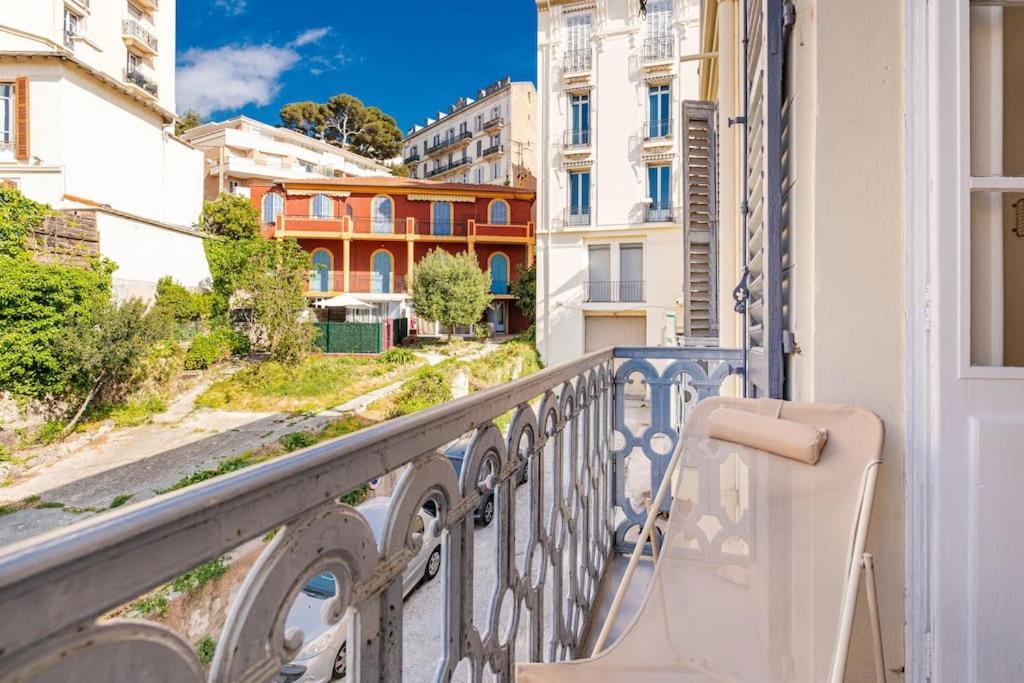 Superbe A 5mins Des Plages, Proche Palais Apartment
