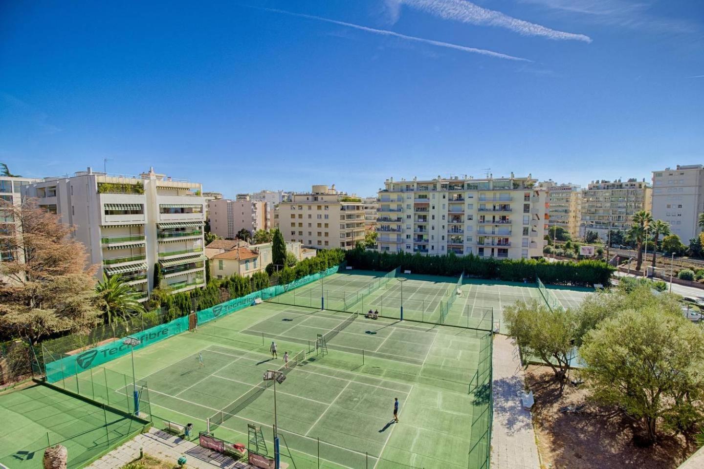 The Fifth Sky - Terrace & Parking Near Sea *