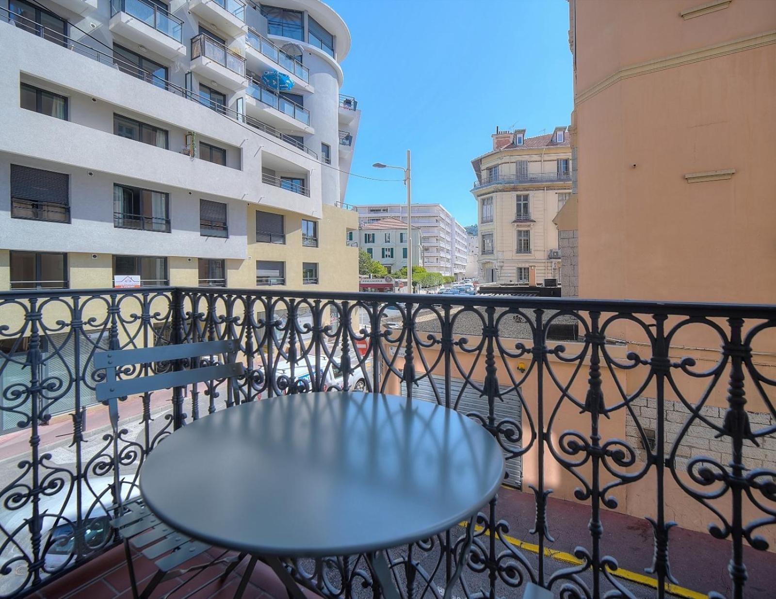 Ideal 2 Pieces Renove Proche Palais 2p1 * Cannes