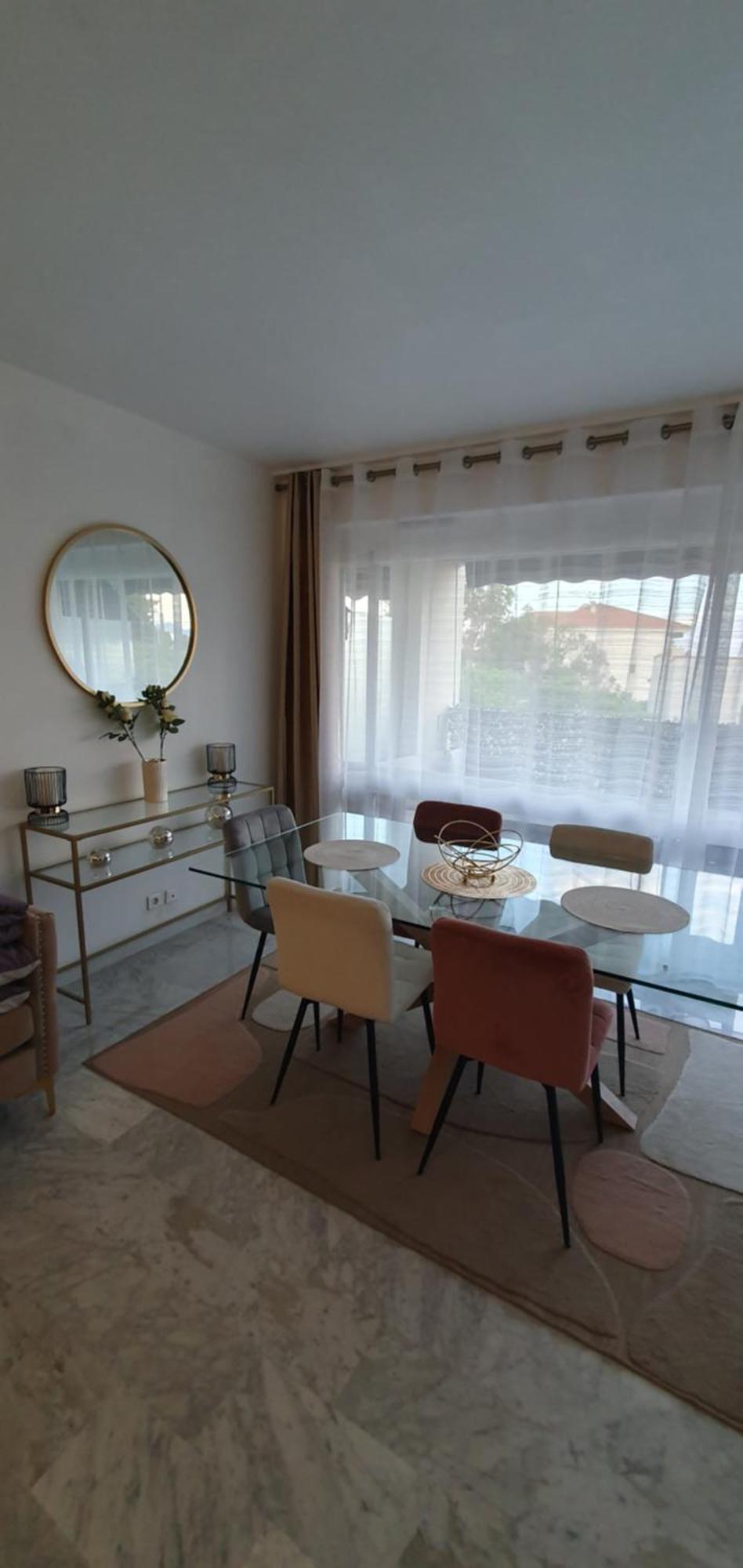 Spacieux 2 Pieces Terrasse Et Piscine Apartment *