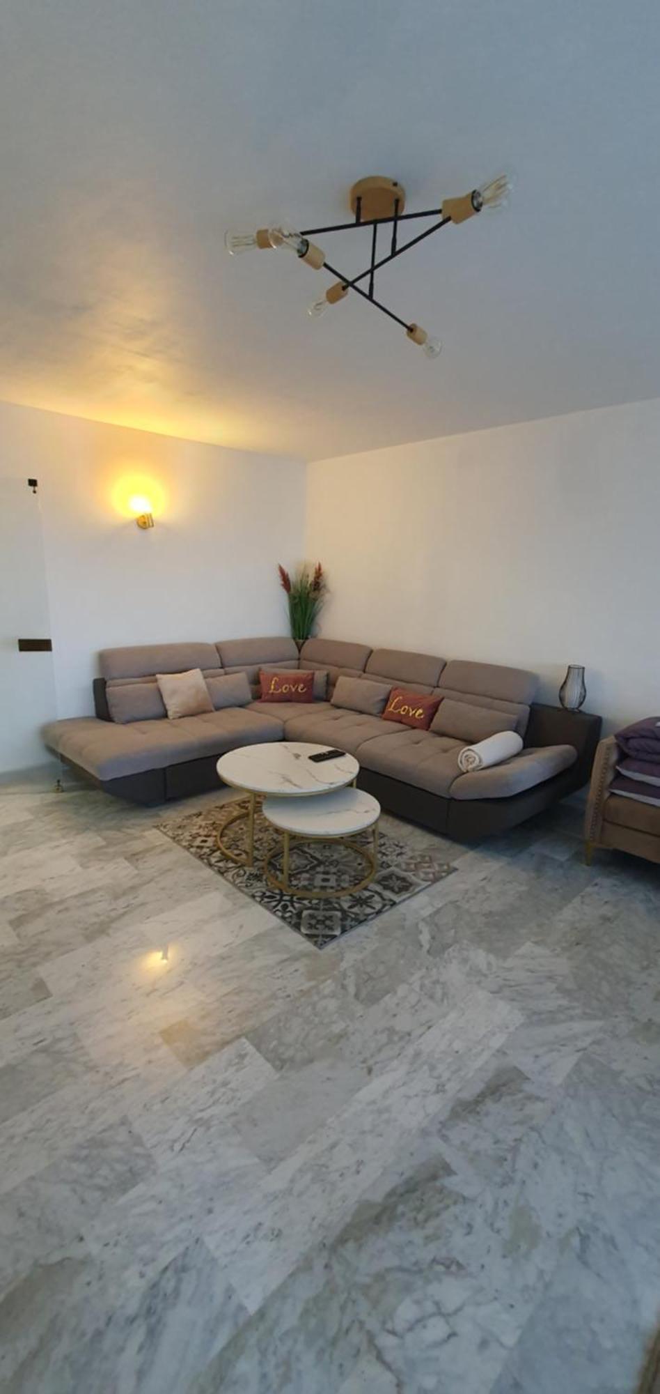 Apartment Spacieux 2 Pieces Terrasse Et Piscine