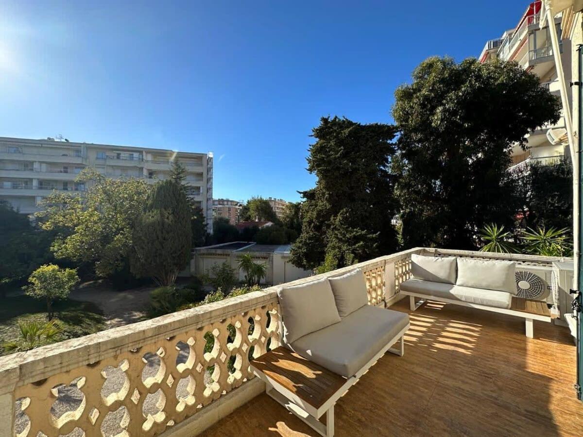 C025 Toscane Bel Bourgeois * Cannes