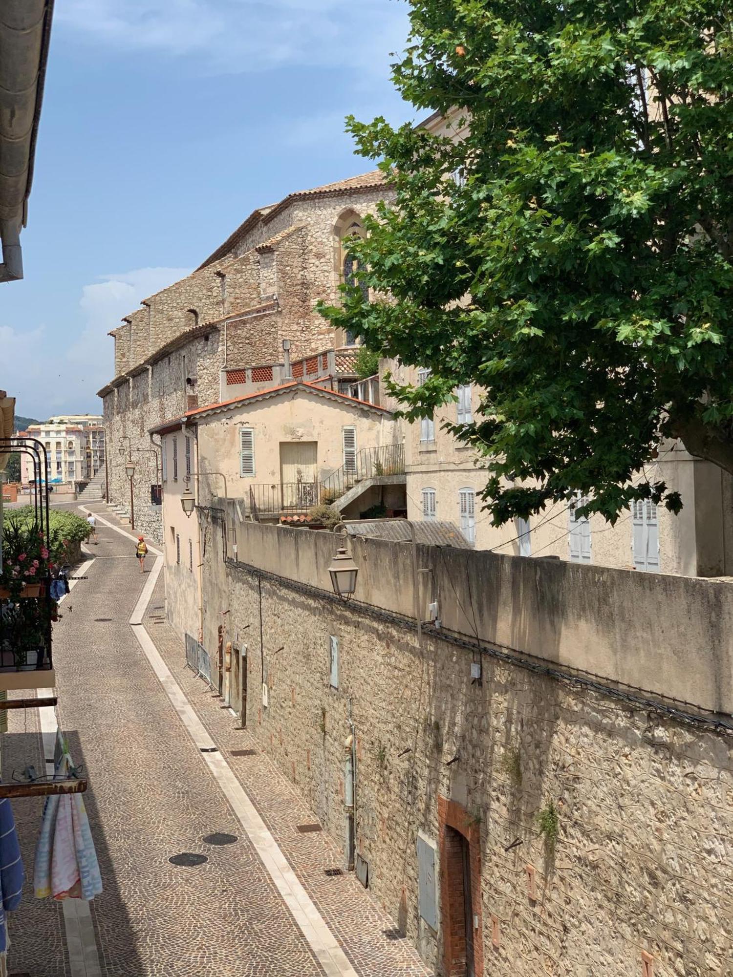The Heart Of 5min By La Croisette And