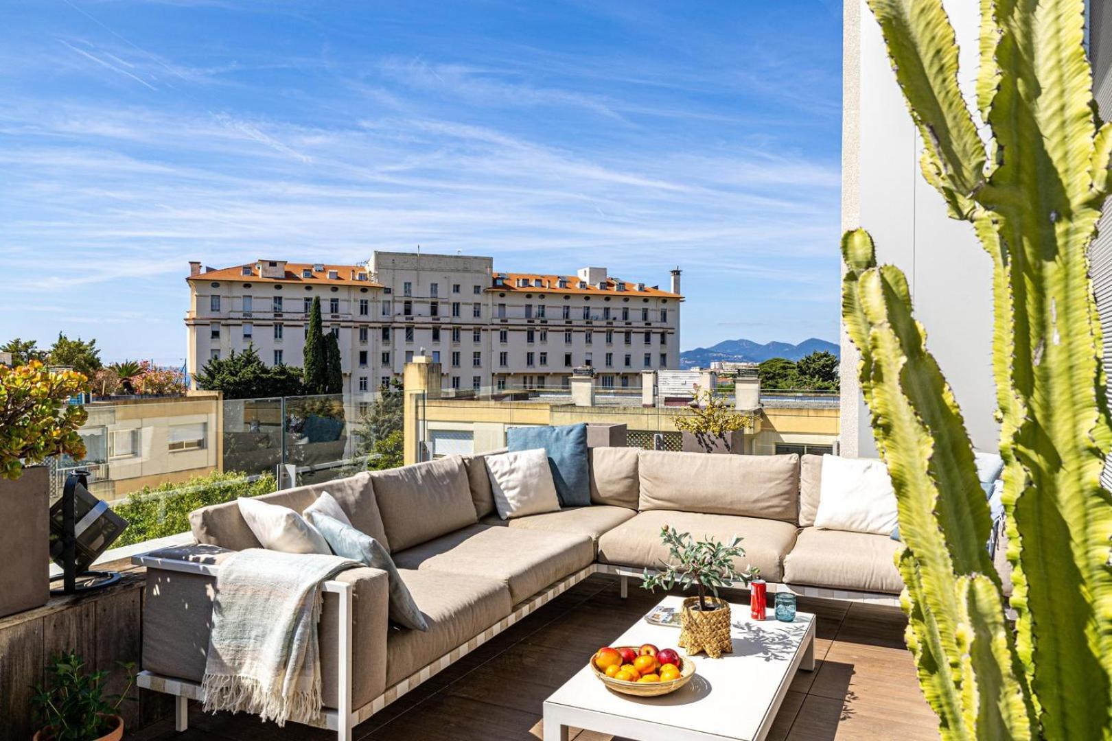 Penthouse Radieux Avec Terrasse Et Vue Magnifique Apartment Cannes