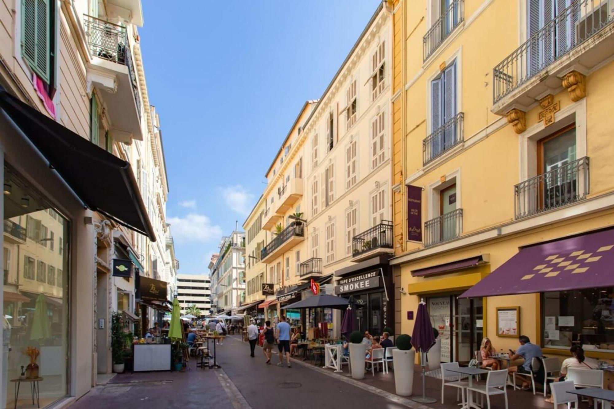 Vagliano Furnished Flat *