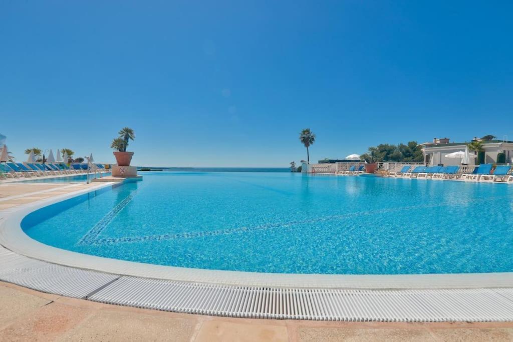Superbe T2 Vue Sur Mer Avec Parking Et Piscine Apartment *
