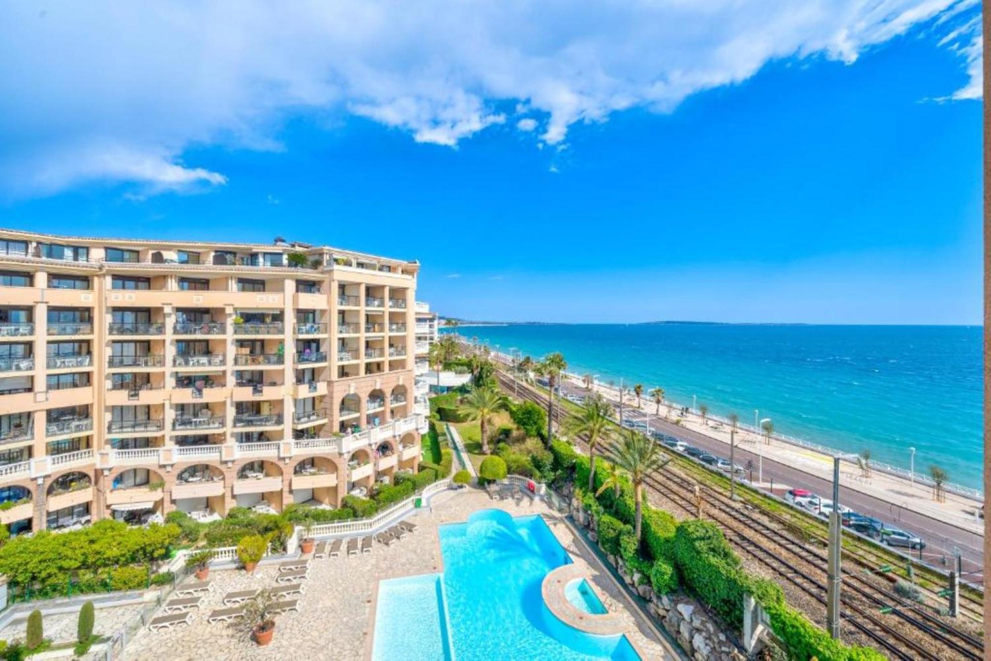 La Palme D'azur - Cannes