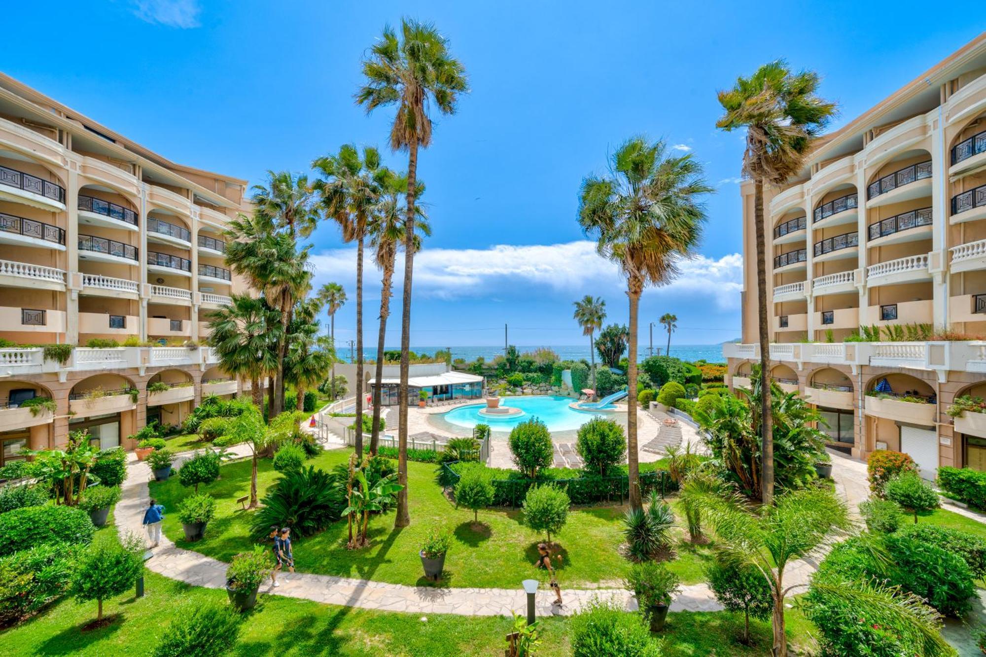 La Palme D'azur -