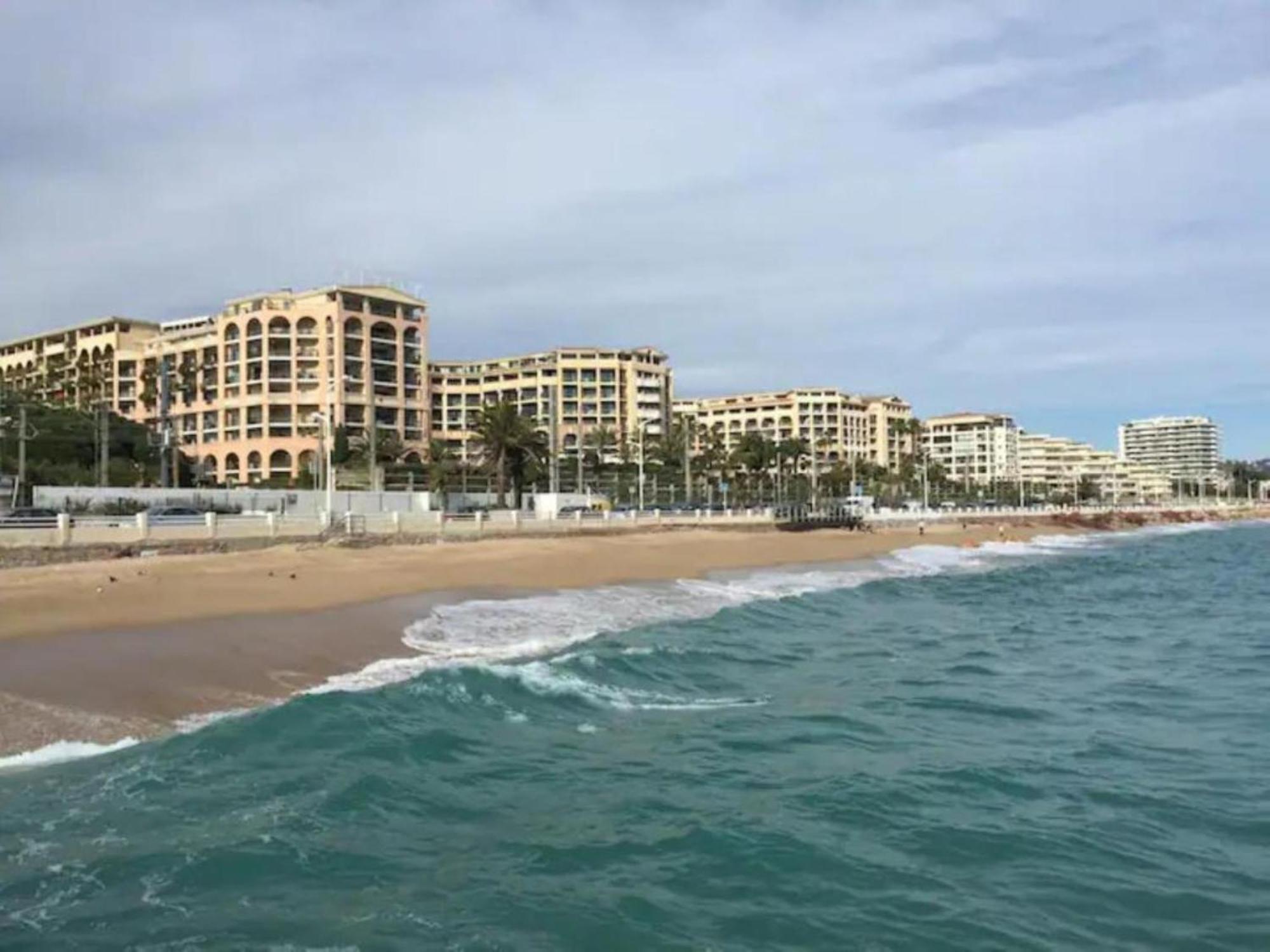 La Palme D'azur - * Cannes