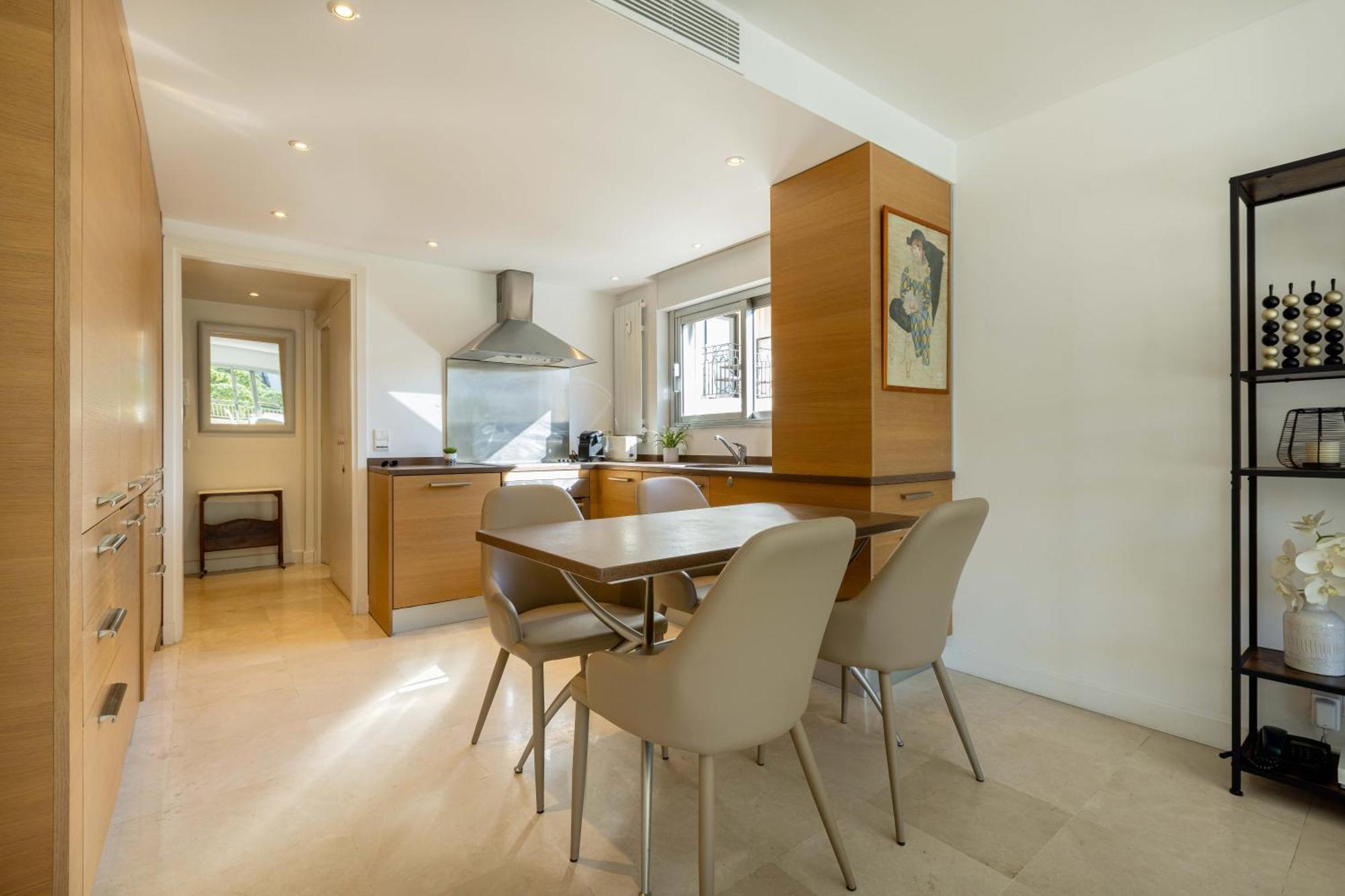 Appartement Agence Des Residences - Plein Centre De *