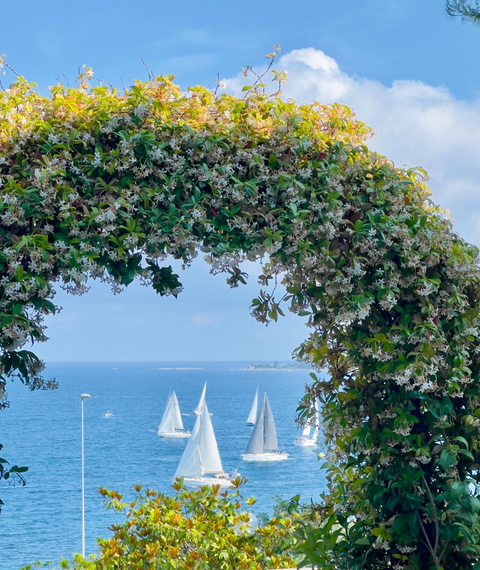 Eden Sea Holiday home *
