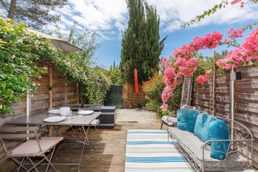 L'annonciade-calme-terrasse-parking Apartment